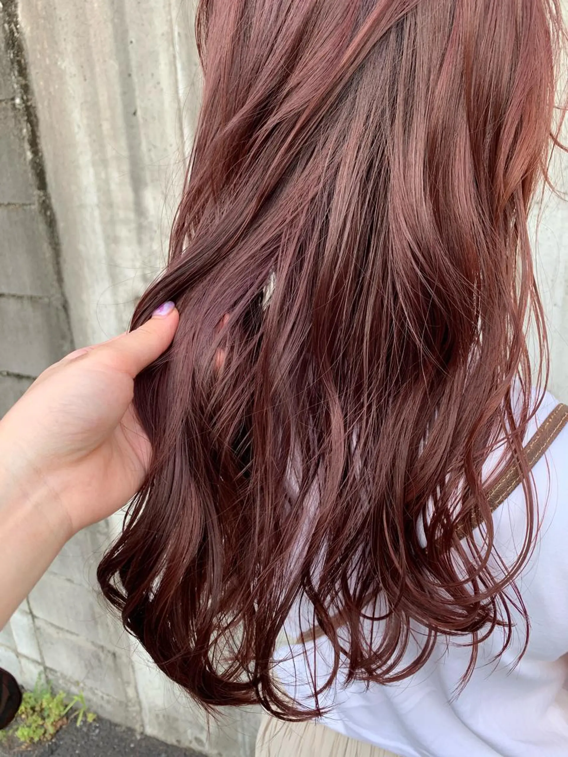 ロング カラー 安藤 佑衣のヘアスタイル