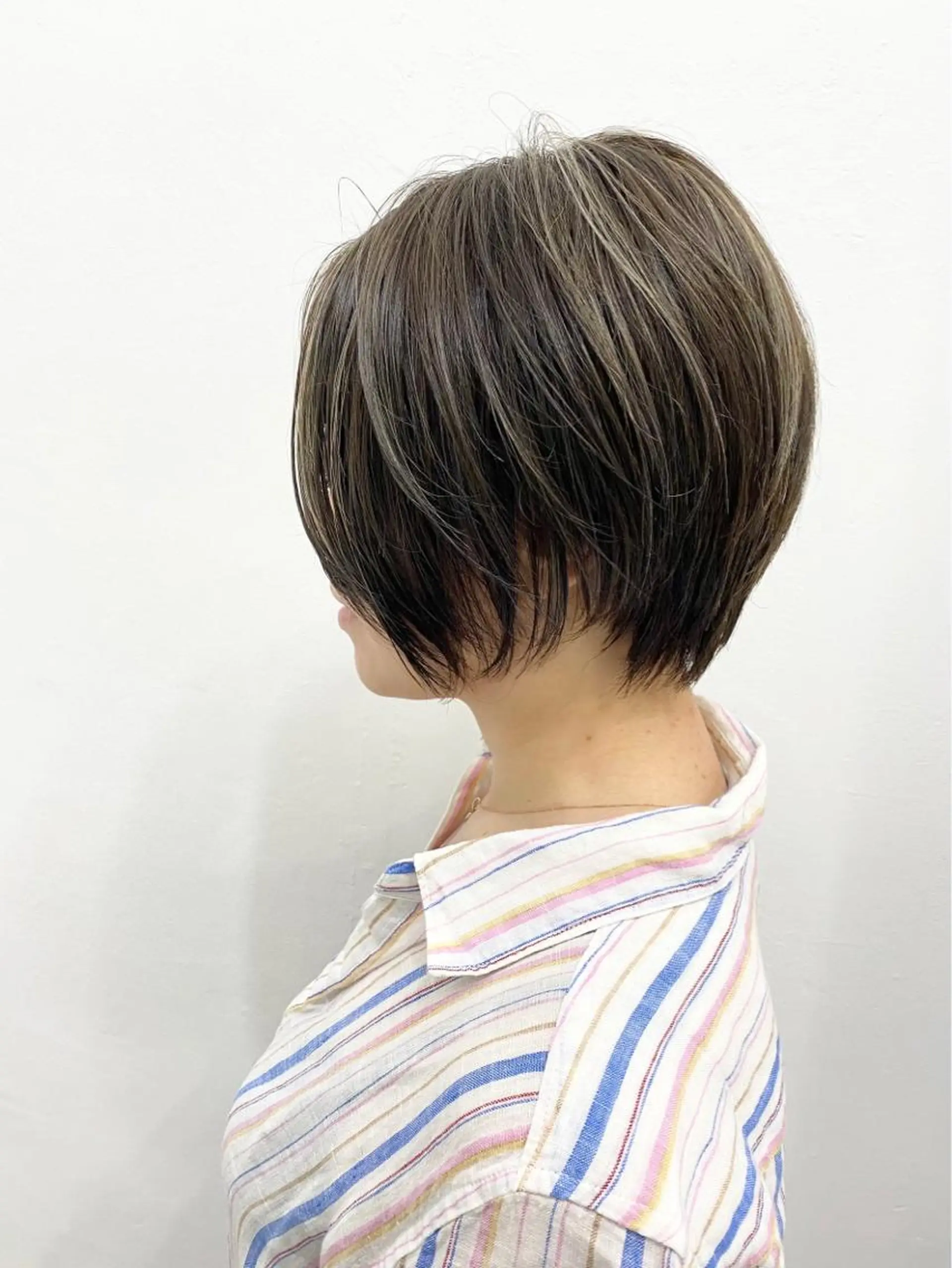 ショート ハイライト&曲がる 縮毛矯正特化 玉置のヘアスタイル