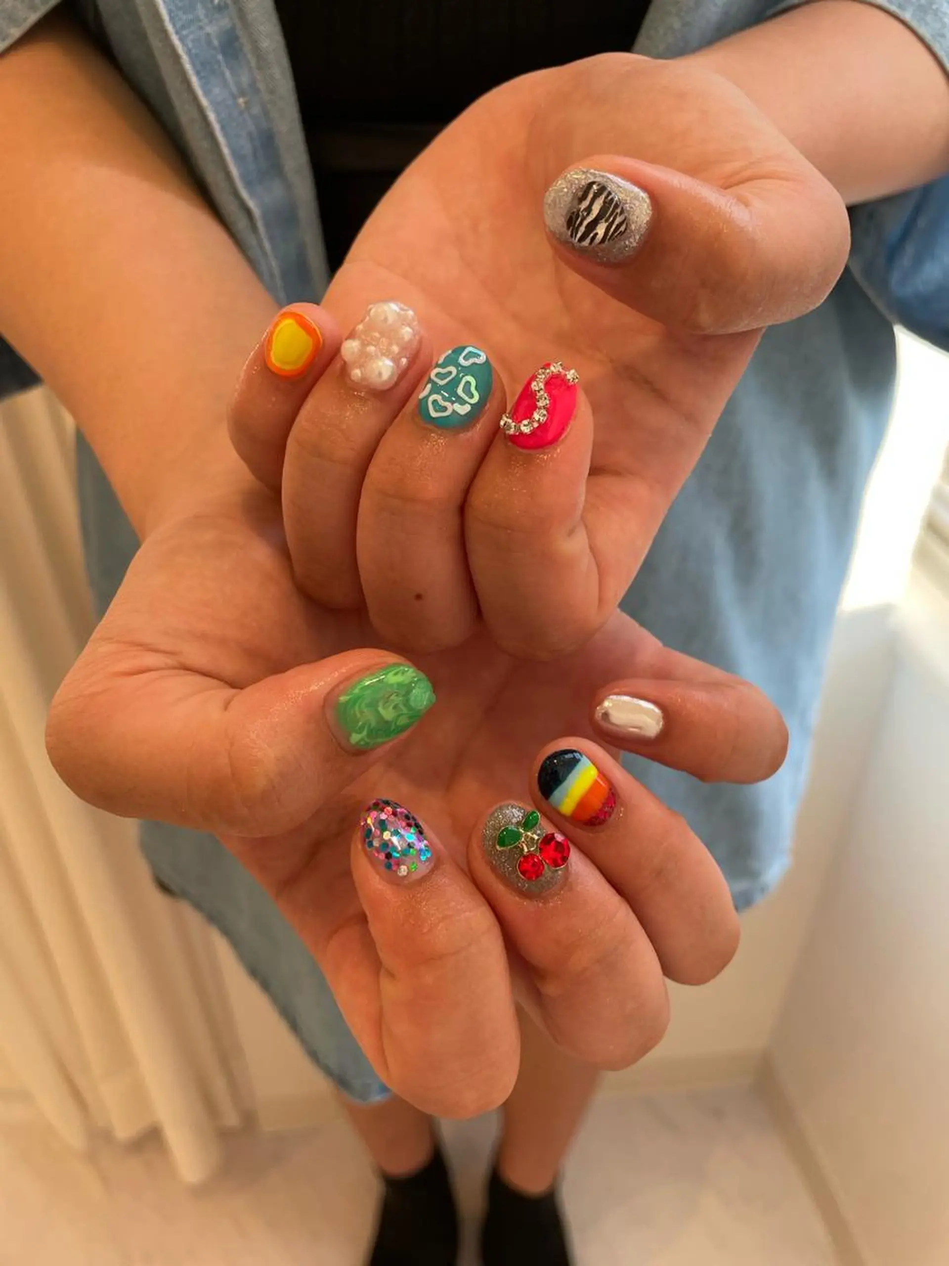 ネイル 束感まつ毛/ネイル/ LED♥KIRARAのマツエク・マツパデザイン