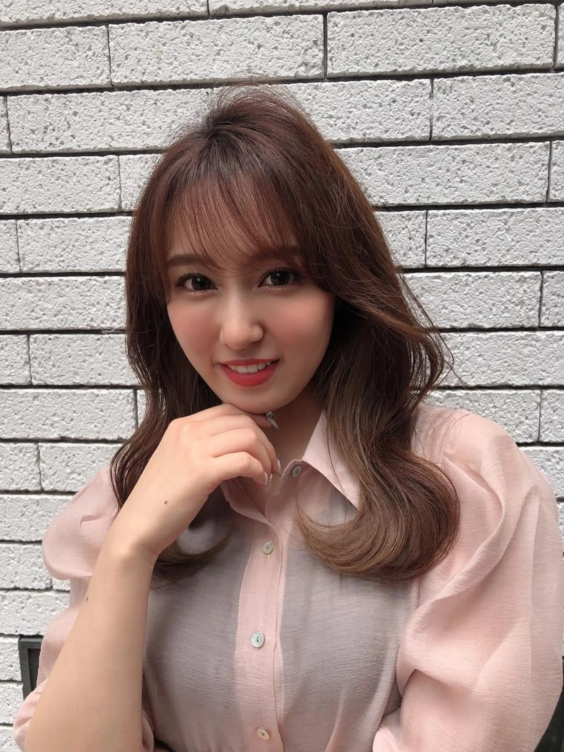 セミロング くびれヘア 韓国風ヘア 縮毛矯正/ 髪質改善/浅見拓哉のヘアスタイル