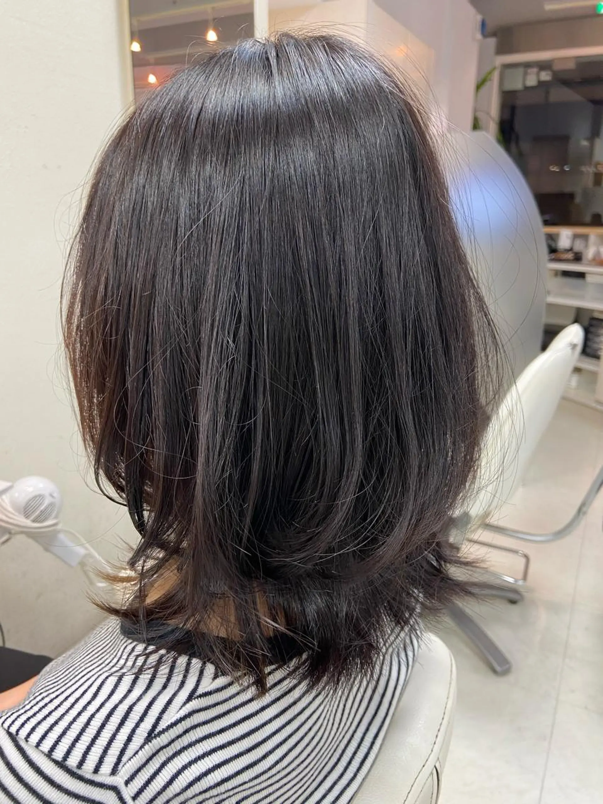 ミディアム くびれヘア くびれレイヤー レイヤーカット 菊地 美憂のヘアスタイル