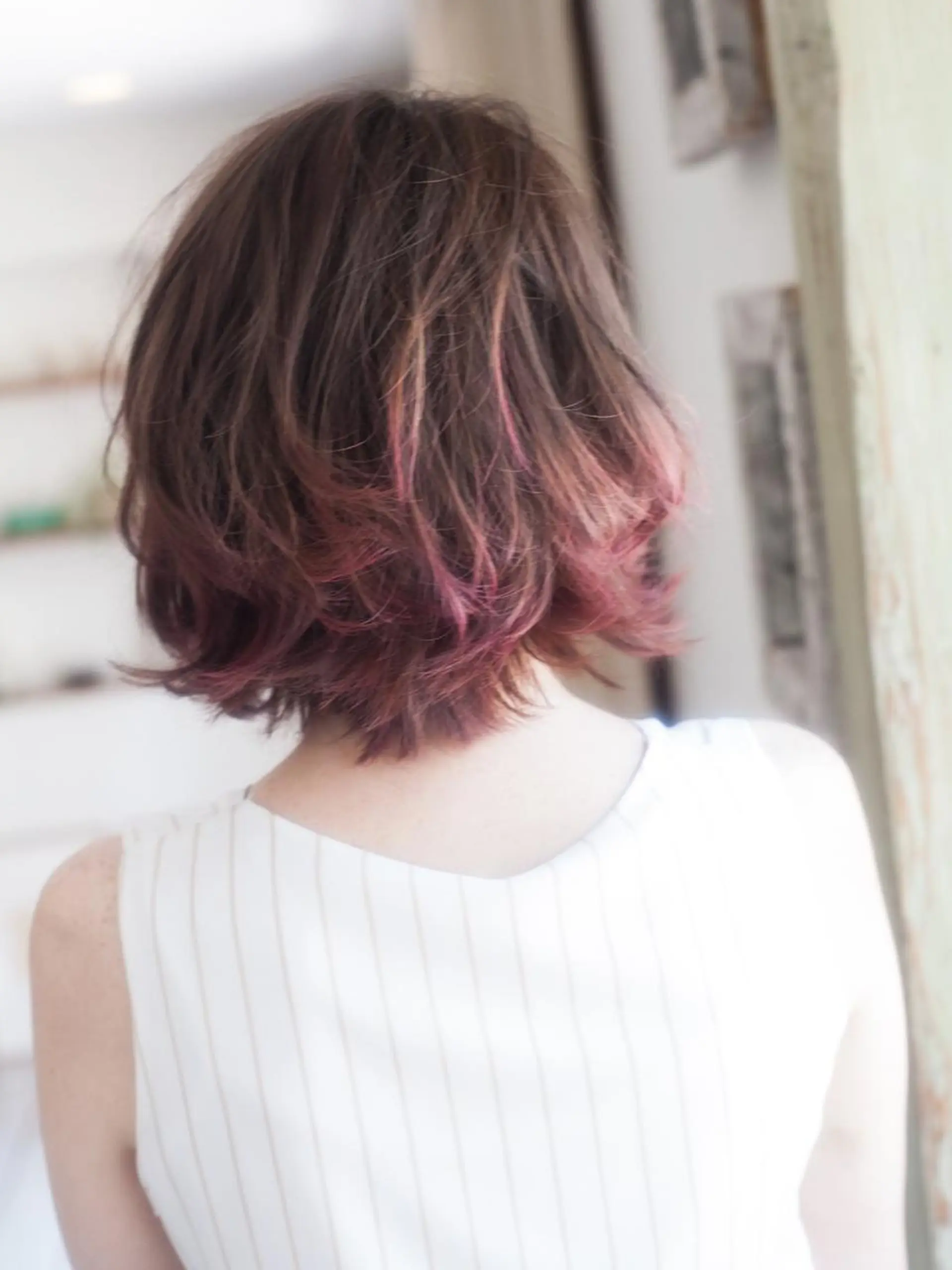 ショート ミディアム セミロング カラー アッシュ バイオレットカラー ボブ ヤナ マネージャーのヘアスタイル