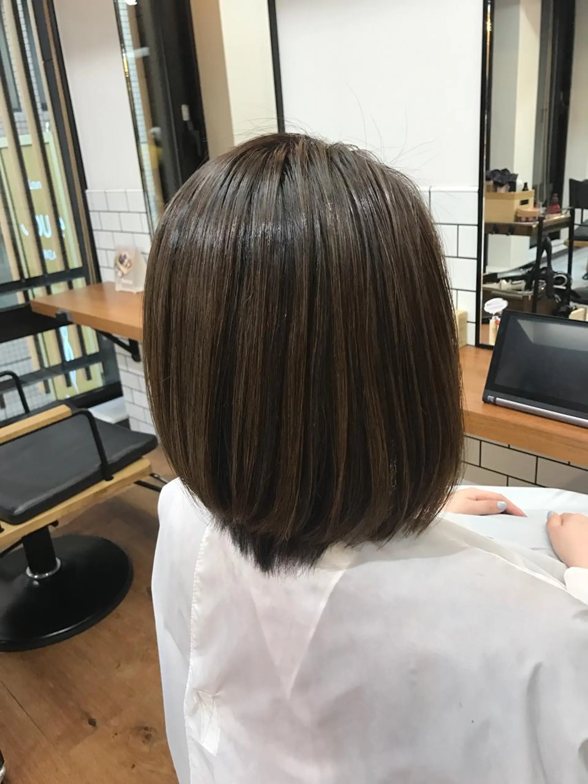 ミディアム MOOD,所属・開發 智也のヘアスタイル