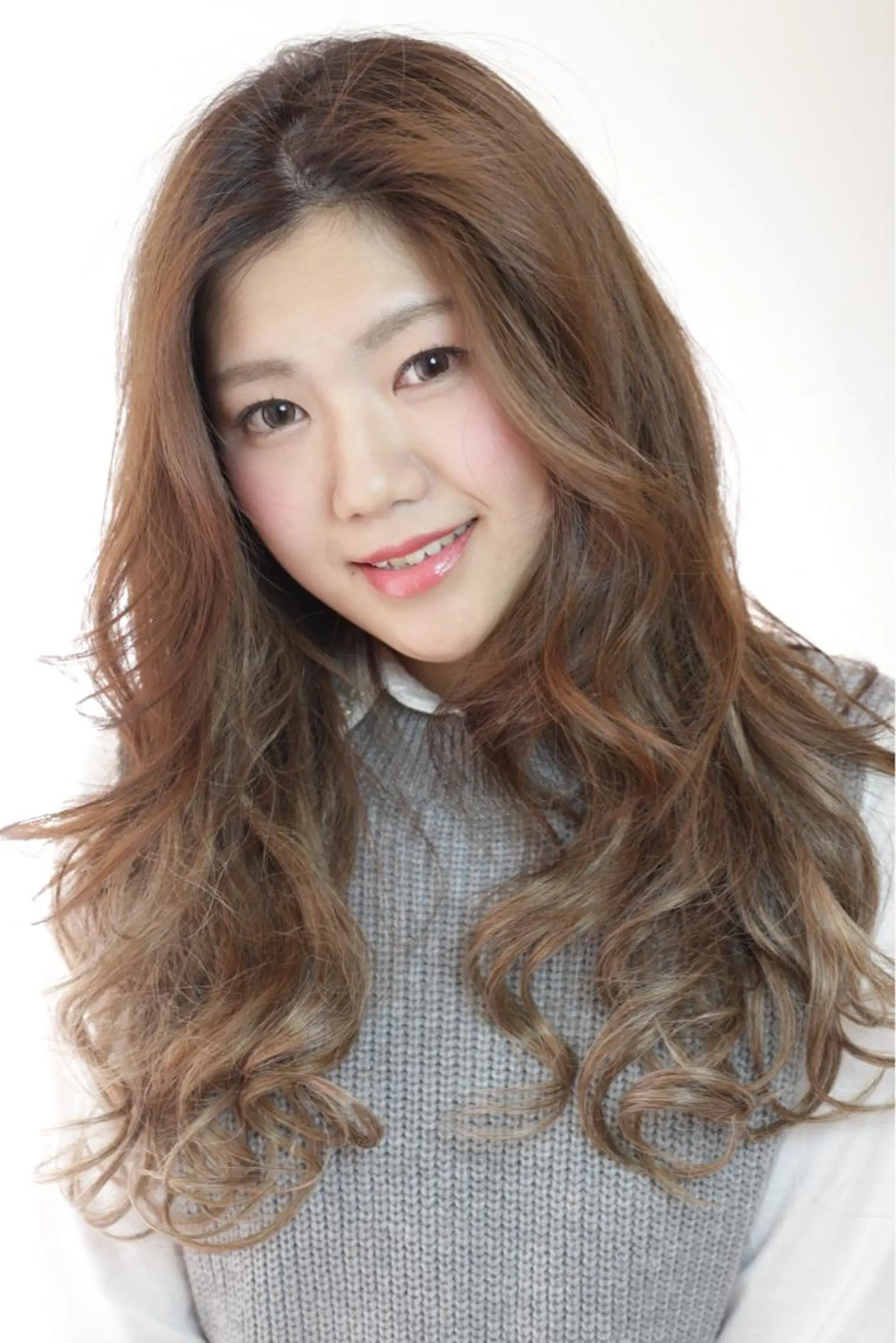 ロング エクステ ReMix 新宿店所属・タジマ ヤスヒサのヘアスタイル