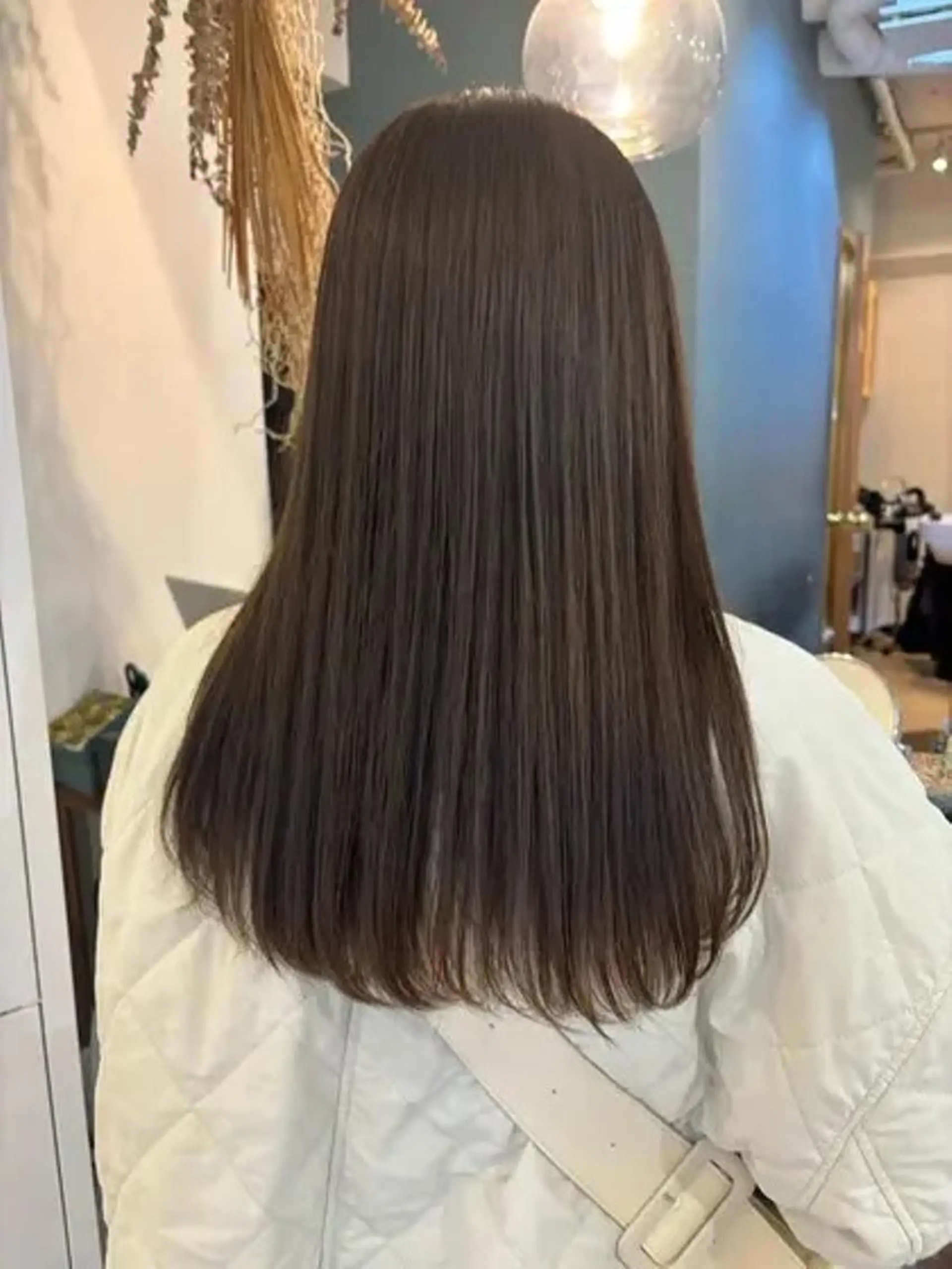 ミディアム カラー パーマ ショートボブ ミディアムパーマ アディクシーカラー ブリーチ ケアブリーチ カット ヘアカラー トリートメント CEINE OURのヘアスタイル