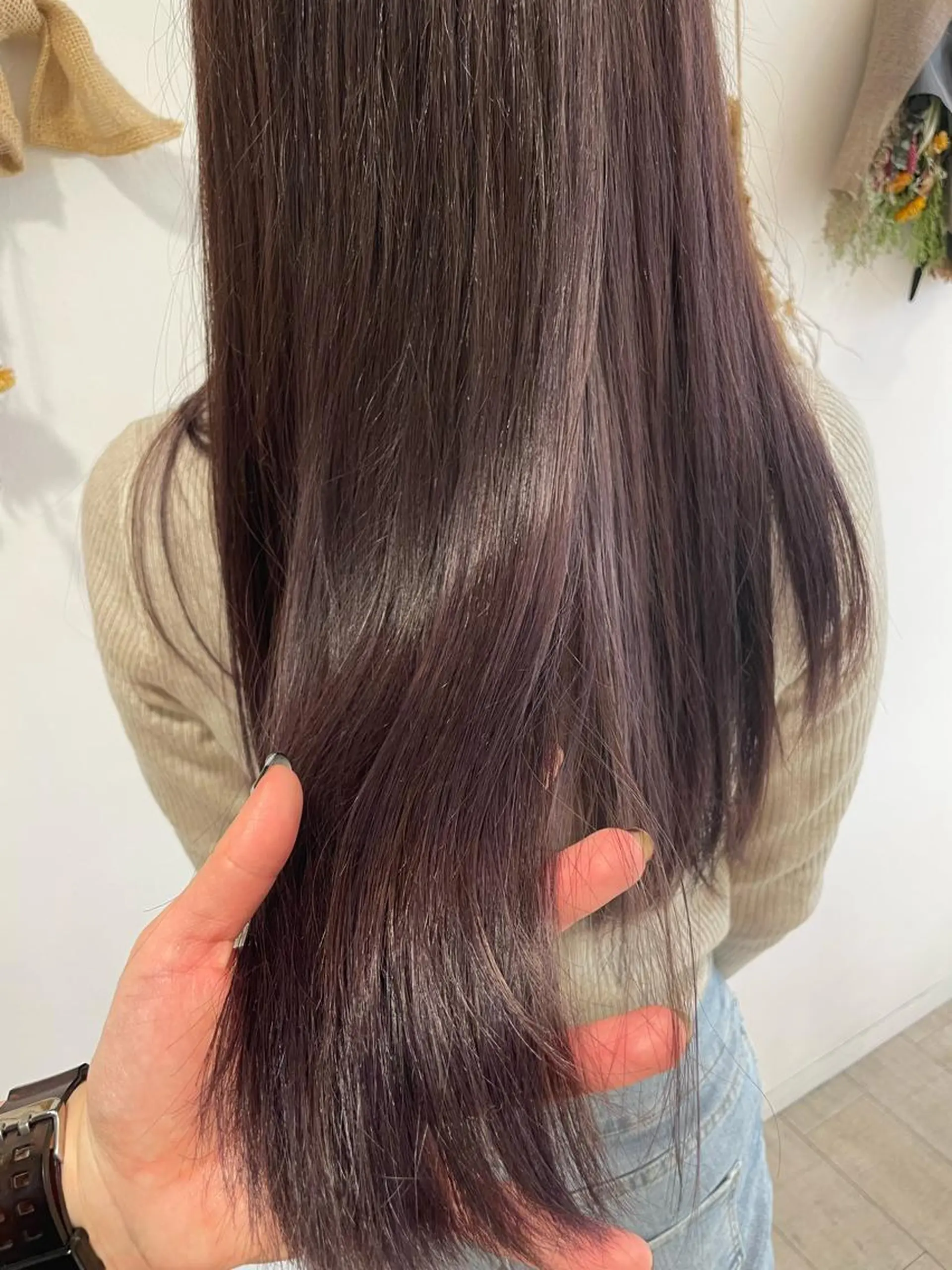 ロング カラー イルミナカラー ヘアカラー トリートメント 松佐 ゆかりのヘアスタイル