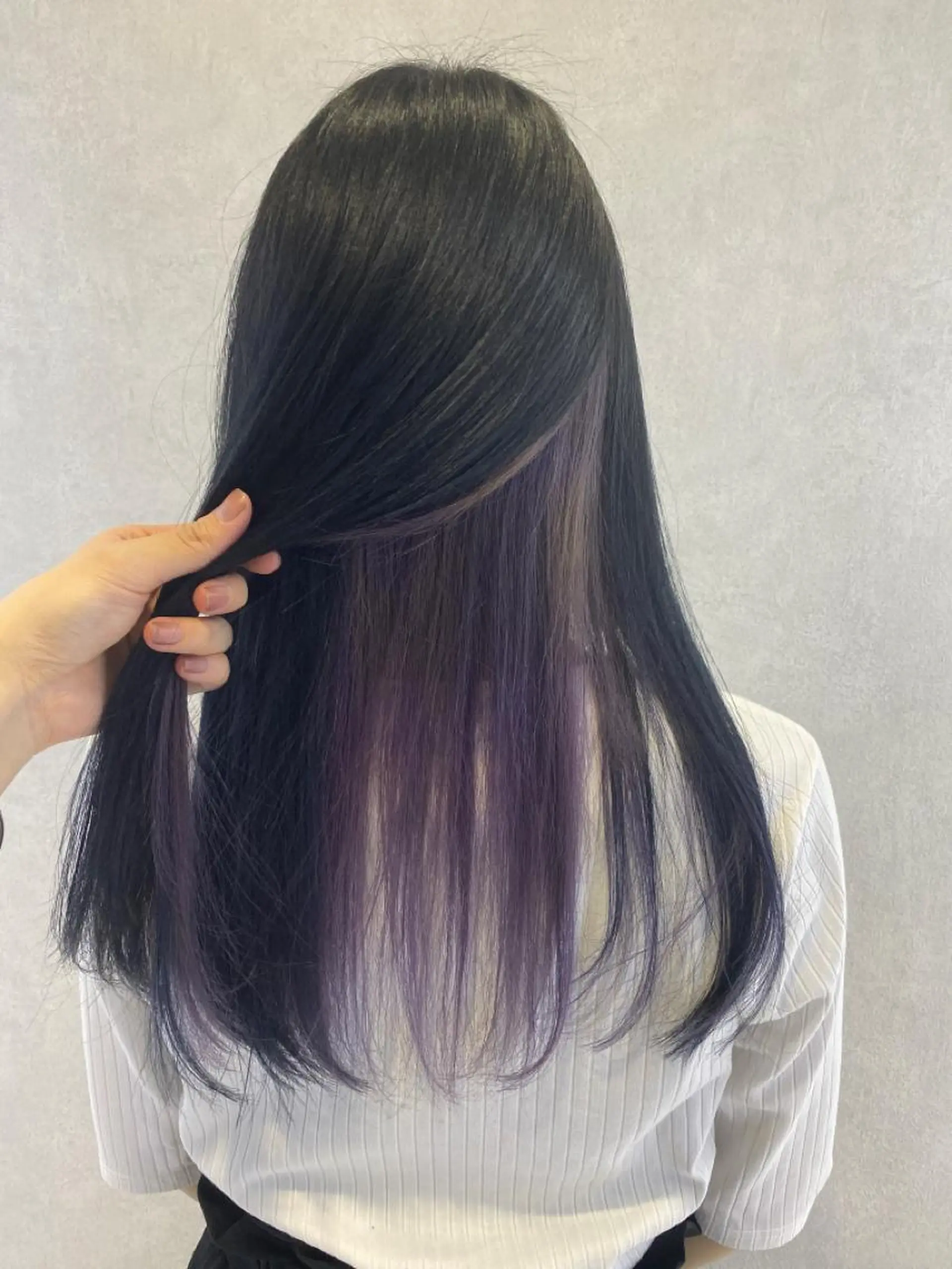 ロング カラー ブリーチ ラベンダーカラー ヘアカラー トリートメント tokute 中野真咲🐺のヘアスタイル