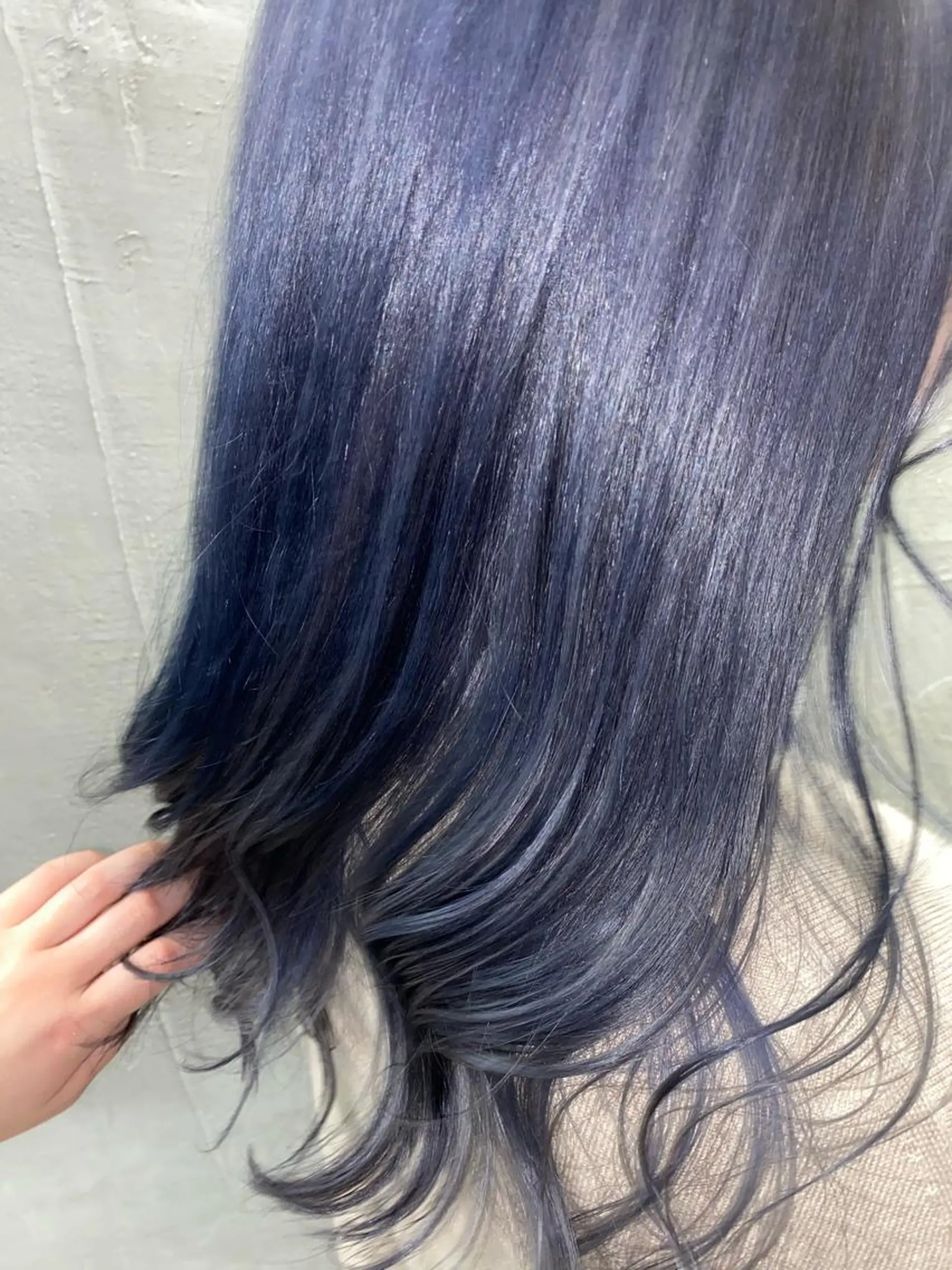 ロング カラー ヘアアレンジ ブリーチ ブルーカラー ラベンダーカラー シルバー お任せヘア☘️☘️ 及川渚のヘアスタイル