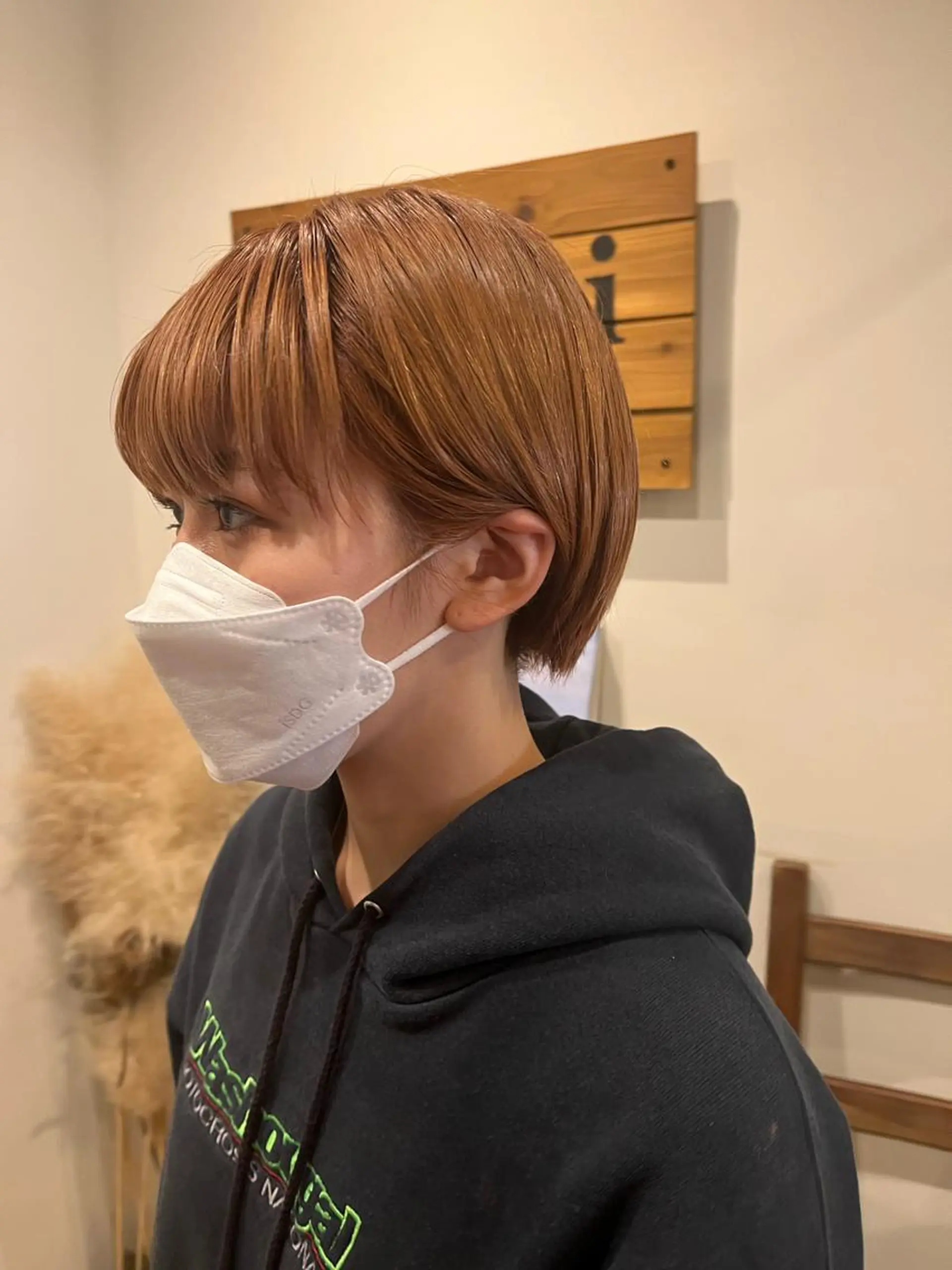 ショート カラー china/ボブ /ブリーチカラーのヘアスタイル