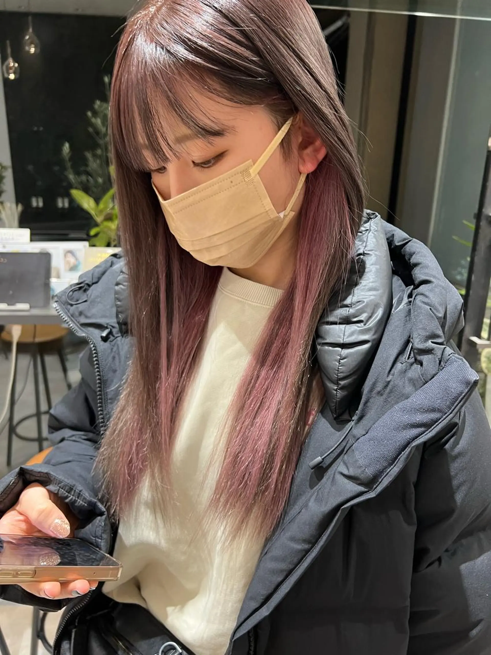 セミロング i.osaka所属・たつ/レイヤーカット 顔周り/髪質改善のヘアスタイル