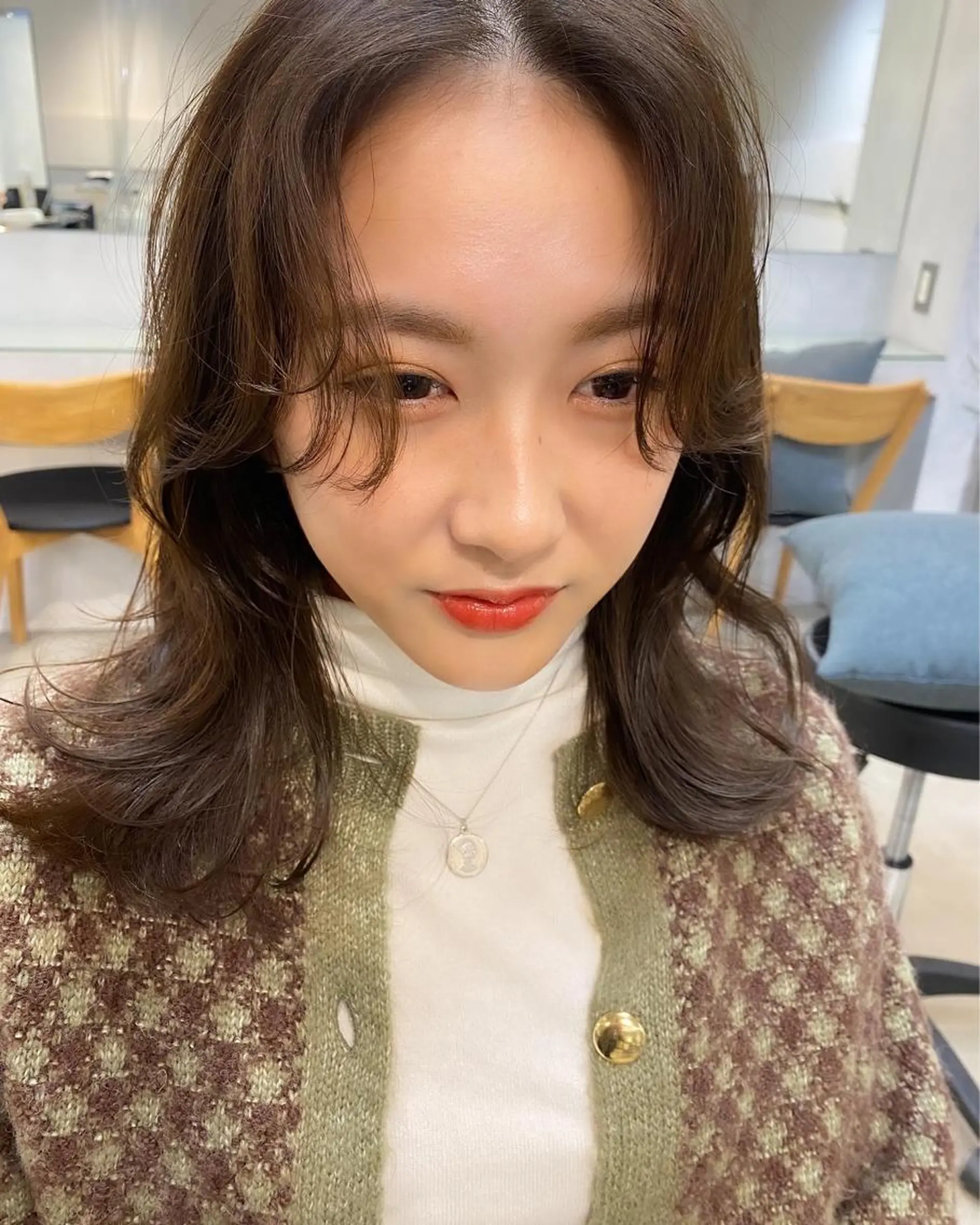 ミディアム ミディアムパーマ 韓国風ヘア カット パーマ レイヤーカットのプロ 大人ヘア宮森貴志のヘアスタイル