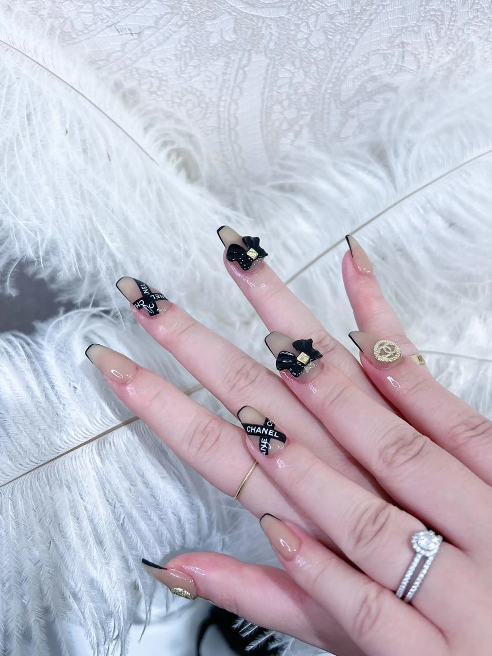 ネイル Ubuntu🎀 ネイルサロン✨のネイルデザイン