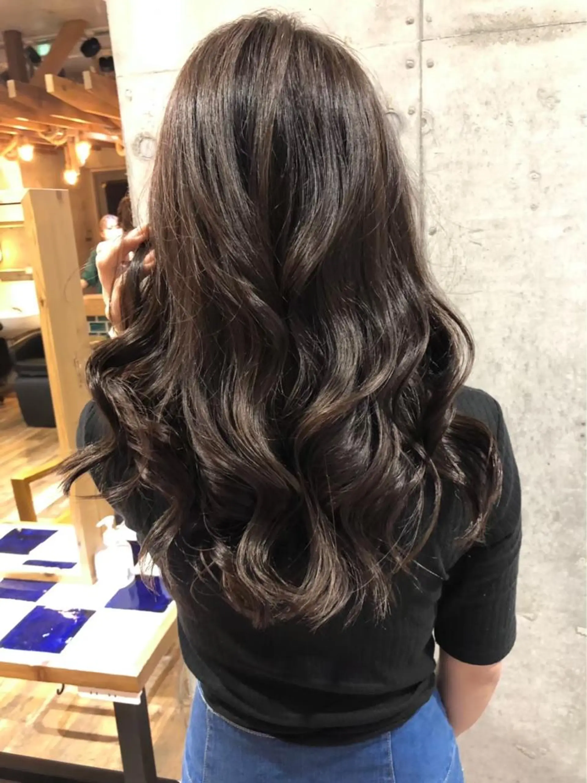 ミディアム 🎨デザイン🥇 美髪・艶髪　日暮千敬のヘアスタイル