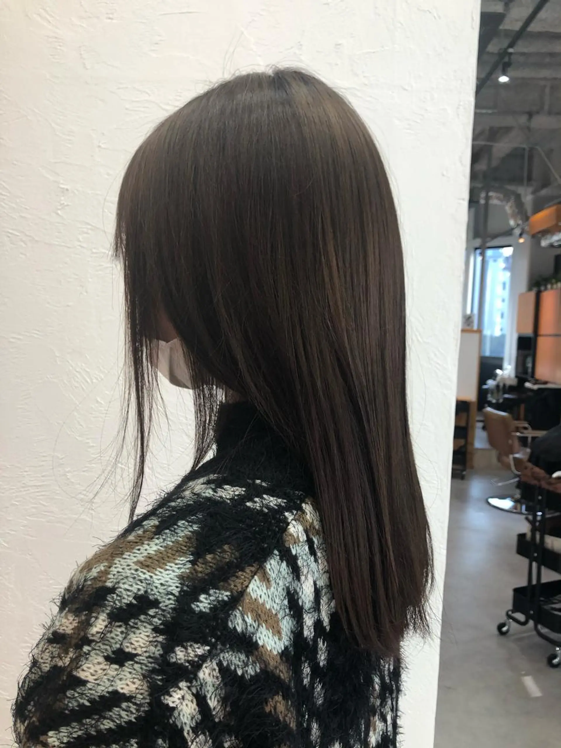 ロング カラー 脇谷 拓弥のヘアスタイル