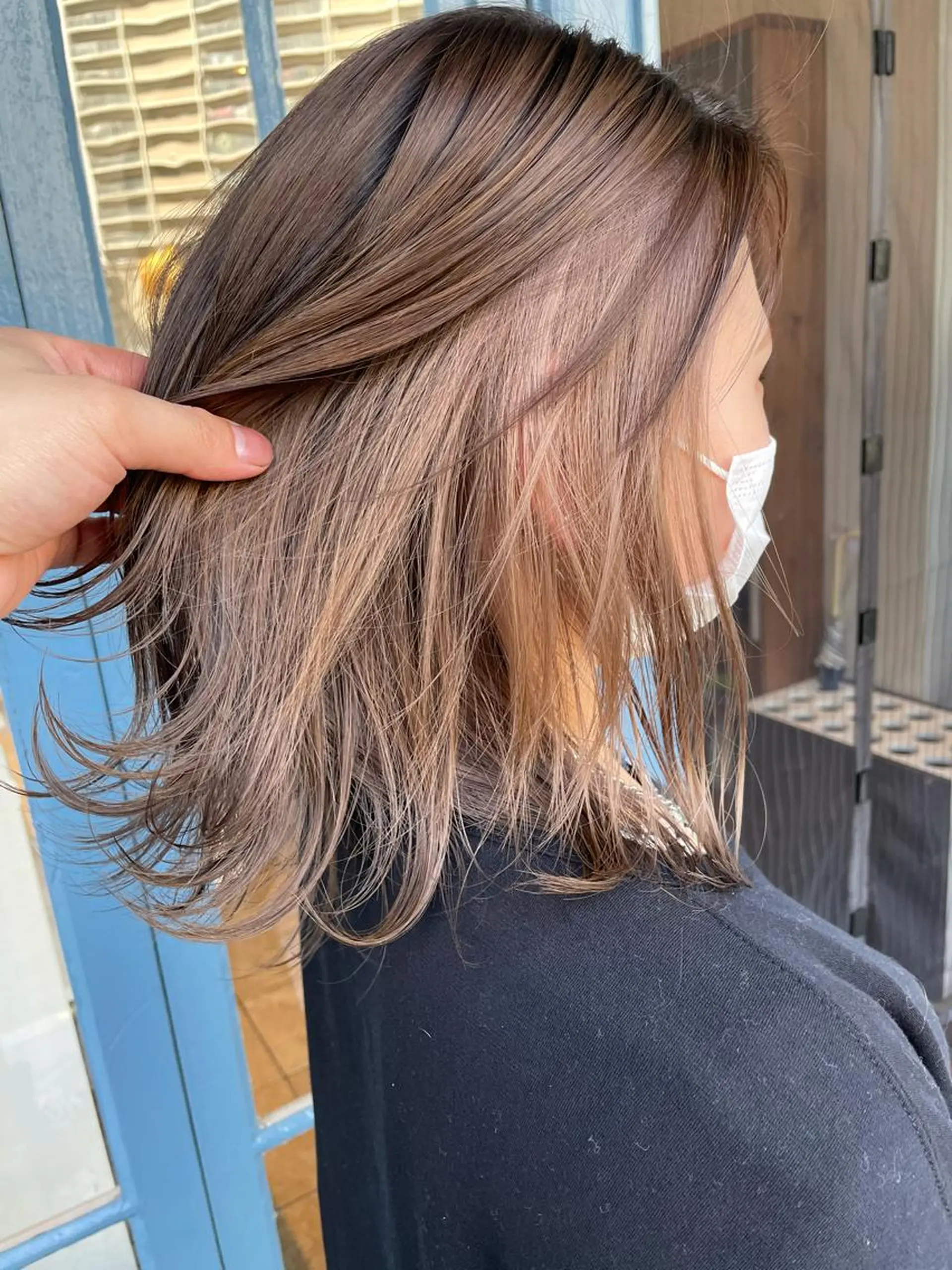 ミディアム ブリーチ毛矯正.髪質 改善.髪にドラマをのヘアスタイル