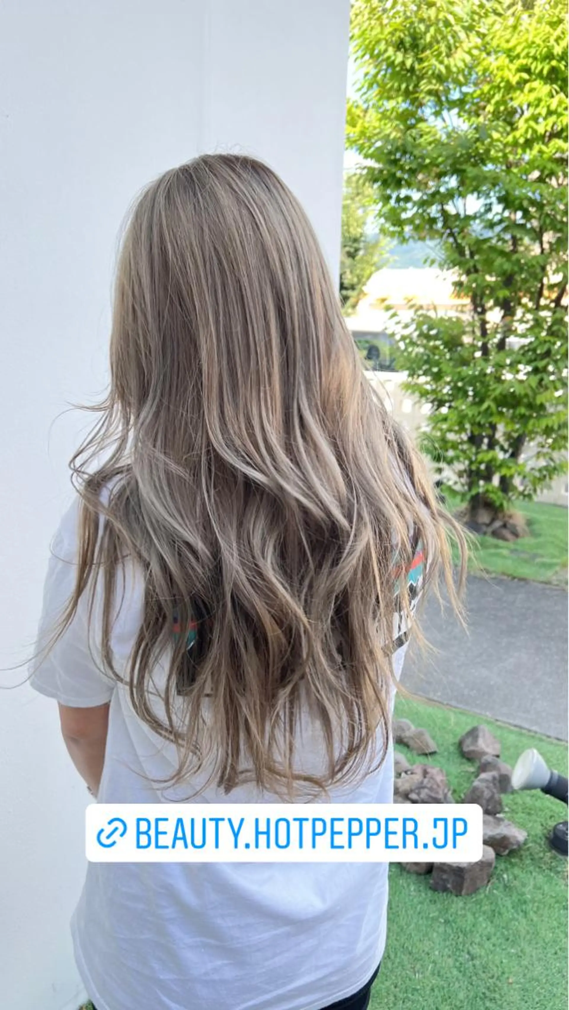 ロング カラー パーマ 中山 響希のヘアスタイル