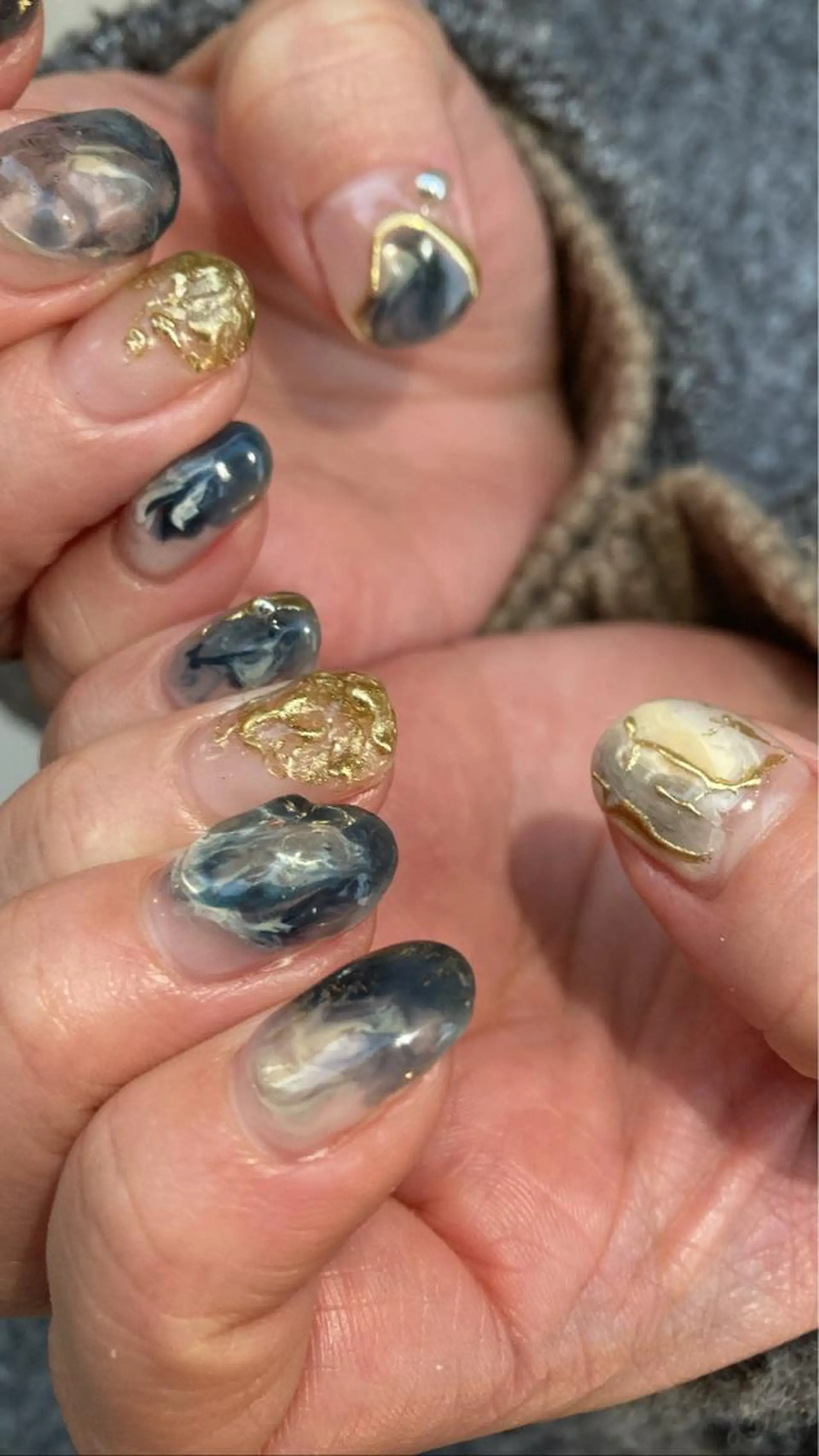 ネイル nailsalon　hue所属・小山 羽奈のネイルデザイン