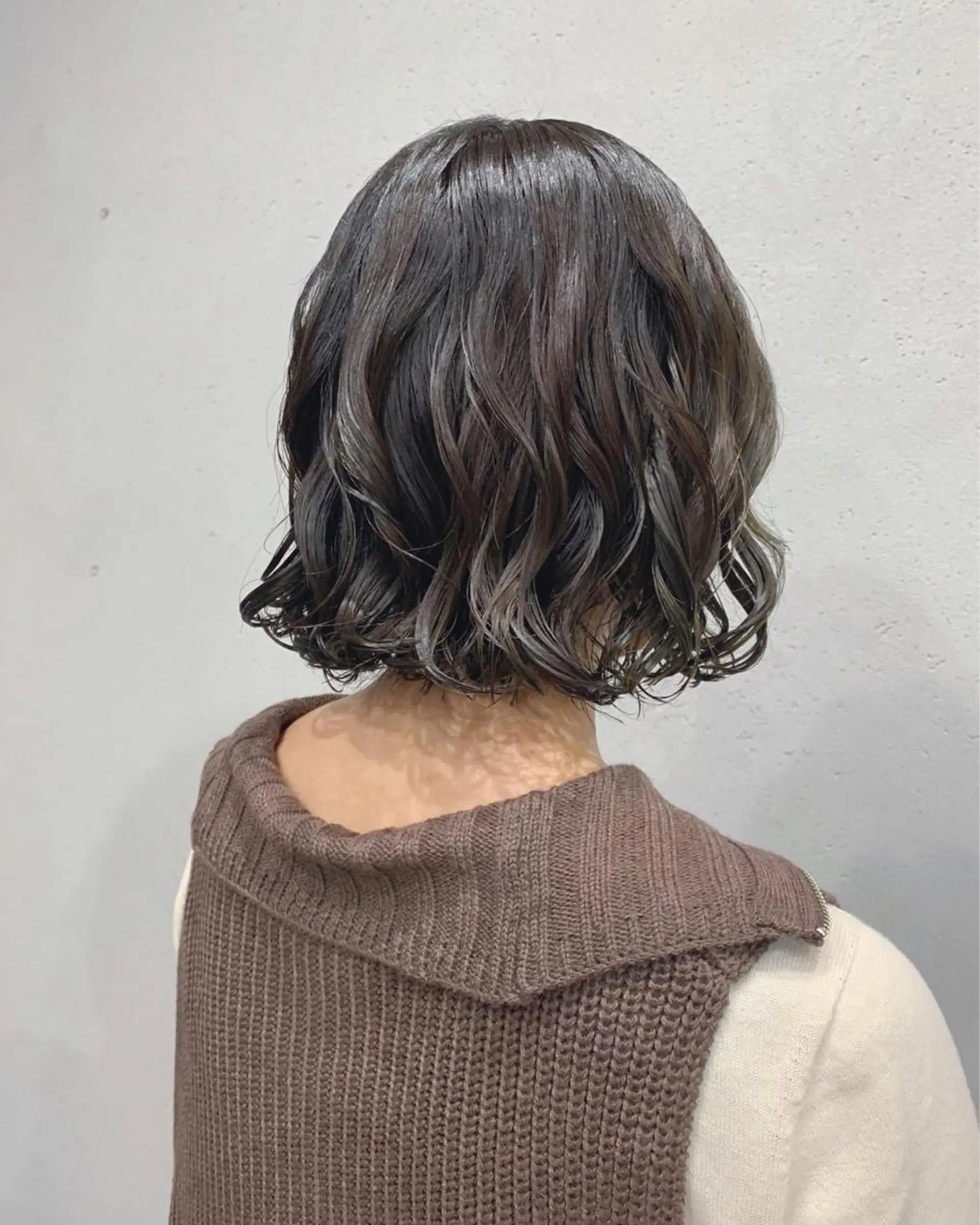 ミディアム パーマ ボブパーマコテ巻き風 パーマNo1深江秀平のヘアスタイル