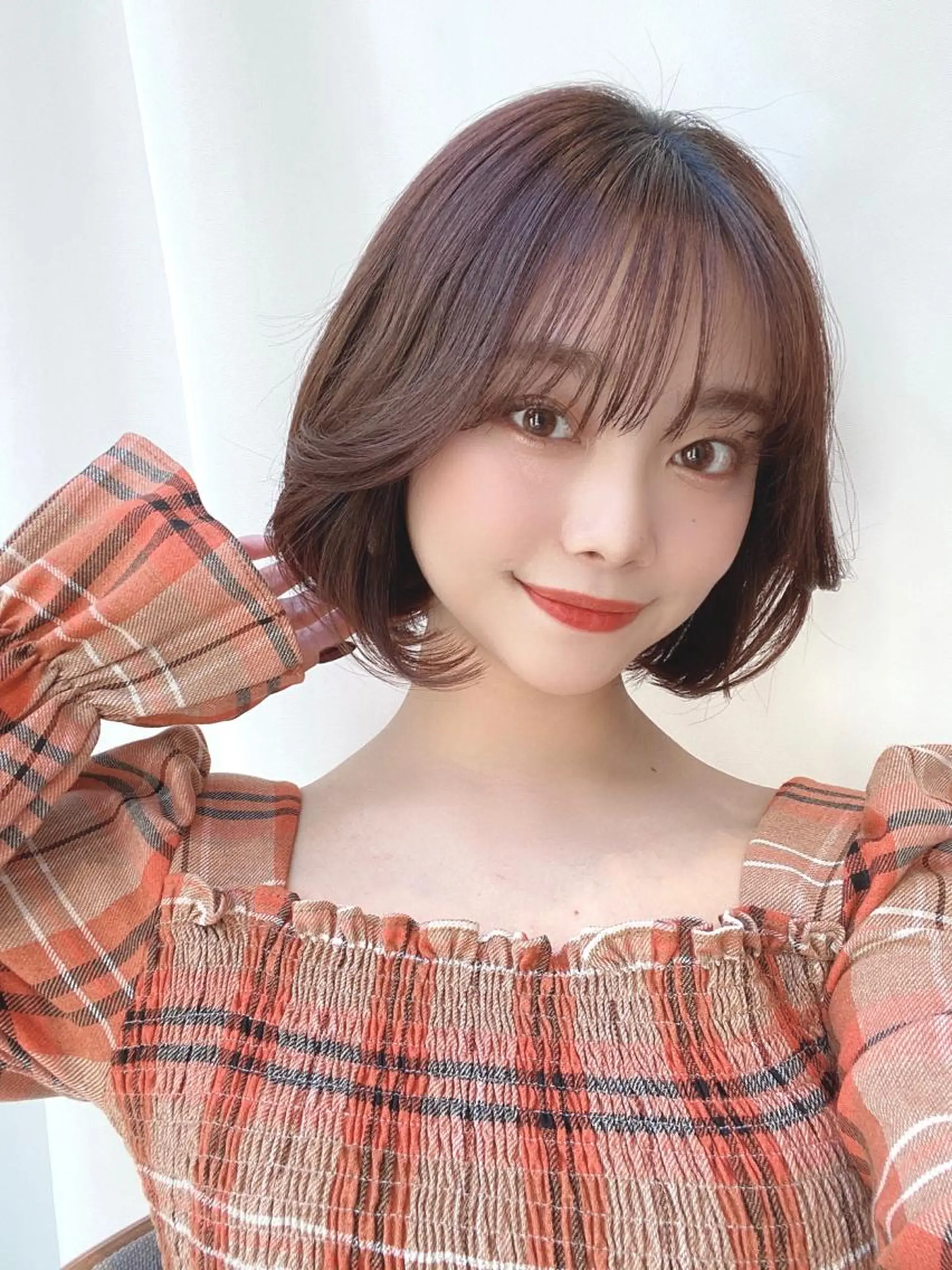 ミディアム 韓国くびれレイヤー 🇰🇷はづきのヘアスタイル