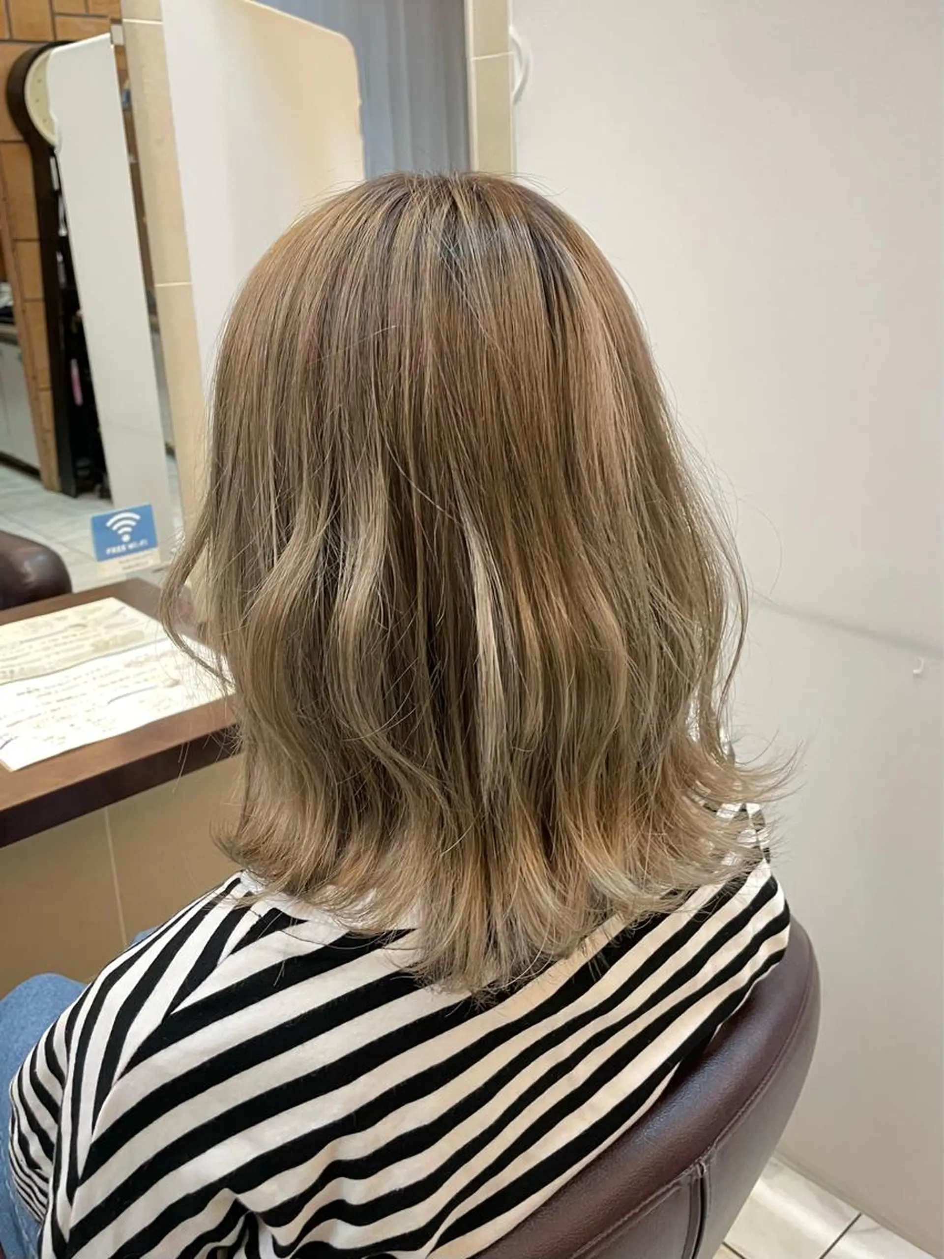 ミディアム 新籾 尚哉のヘアスタイル