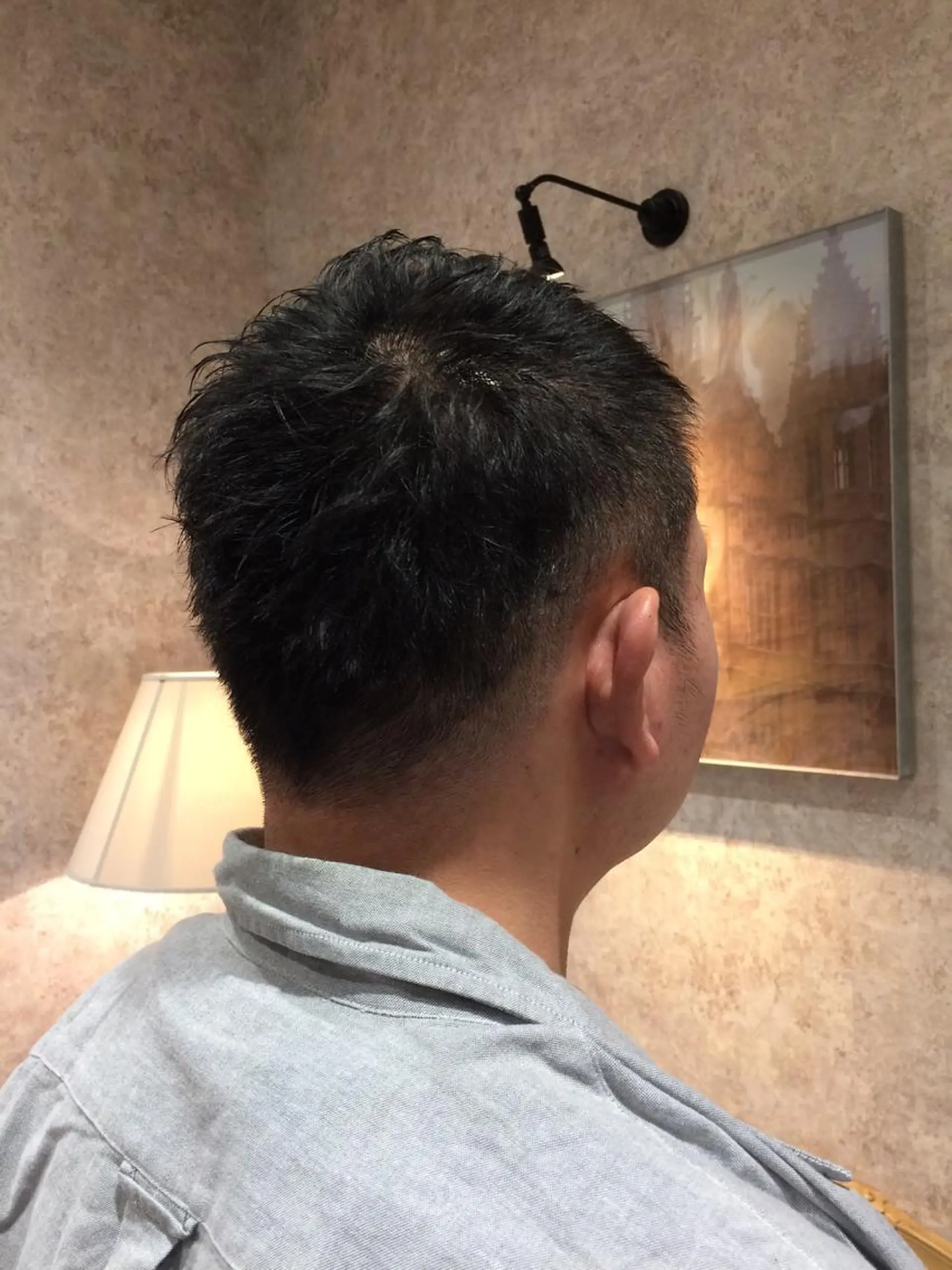 メンズ Kobayashi ハイライト/ショートのヘアスタイル