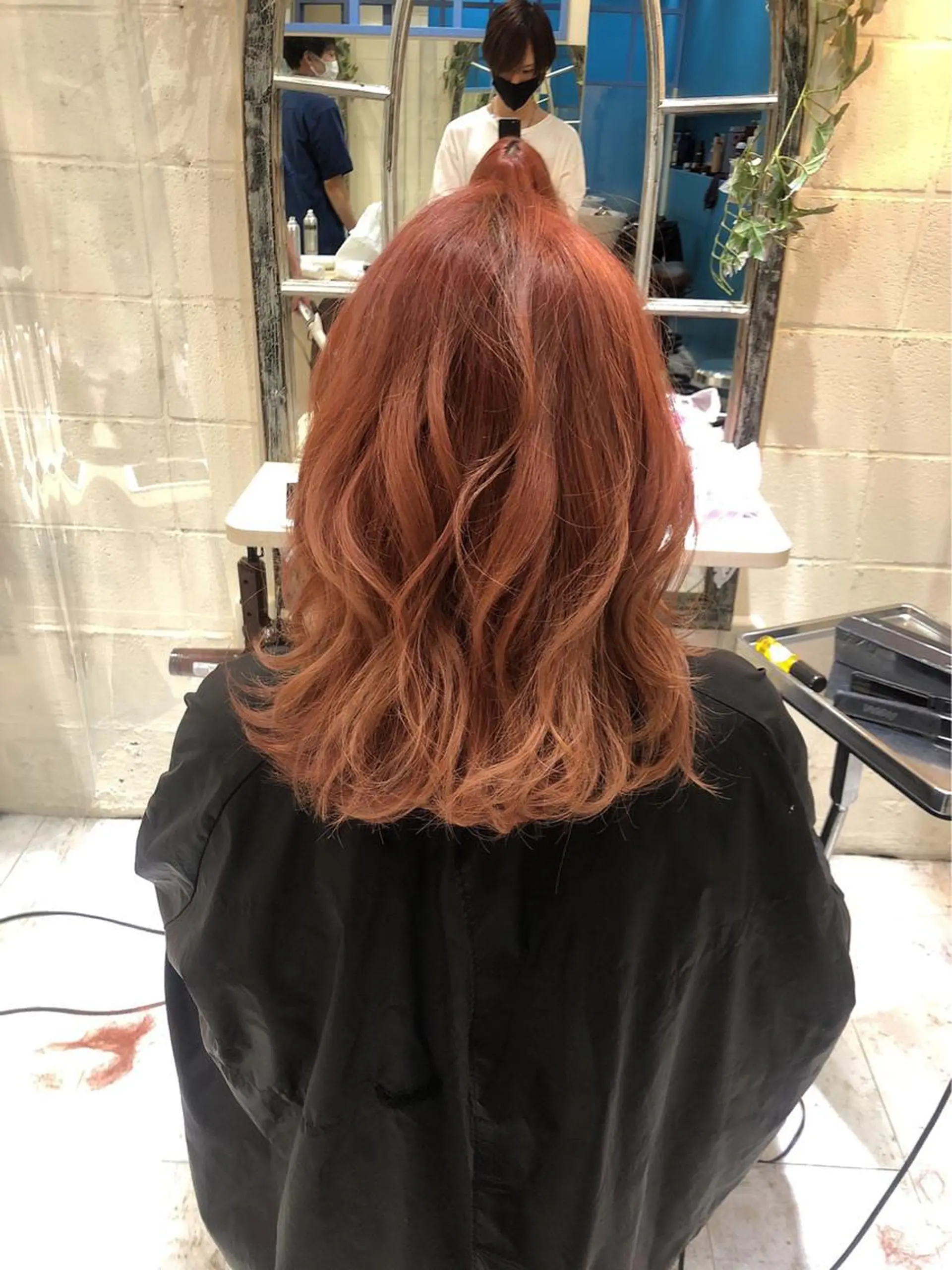 ミディアム カラー PANOL 秀島のヘアスタイル