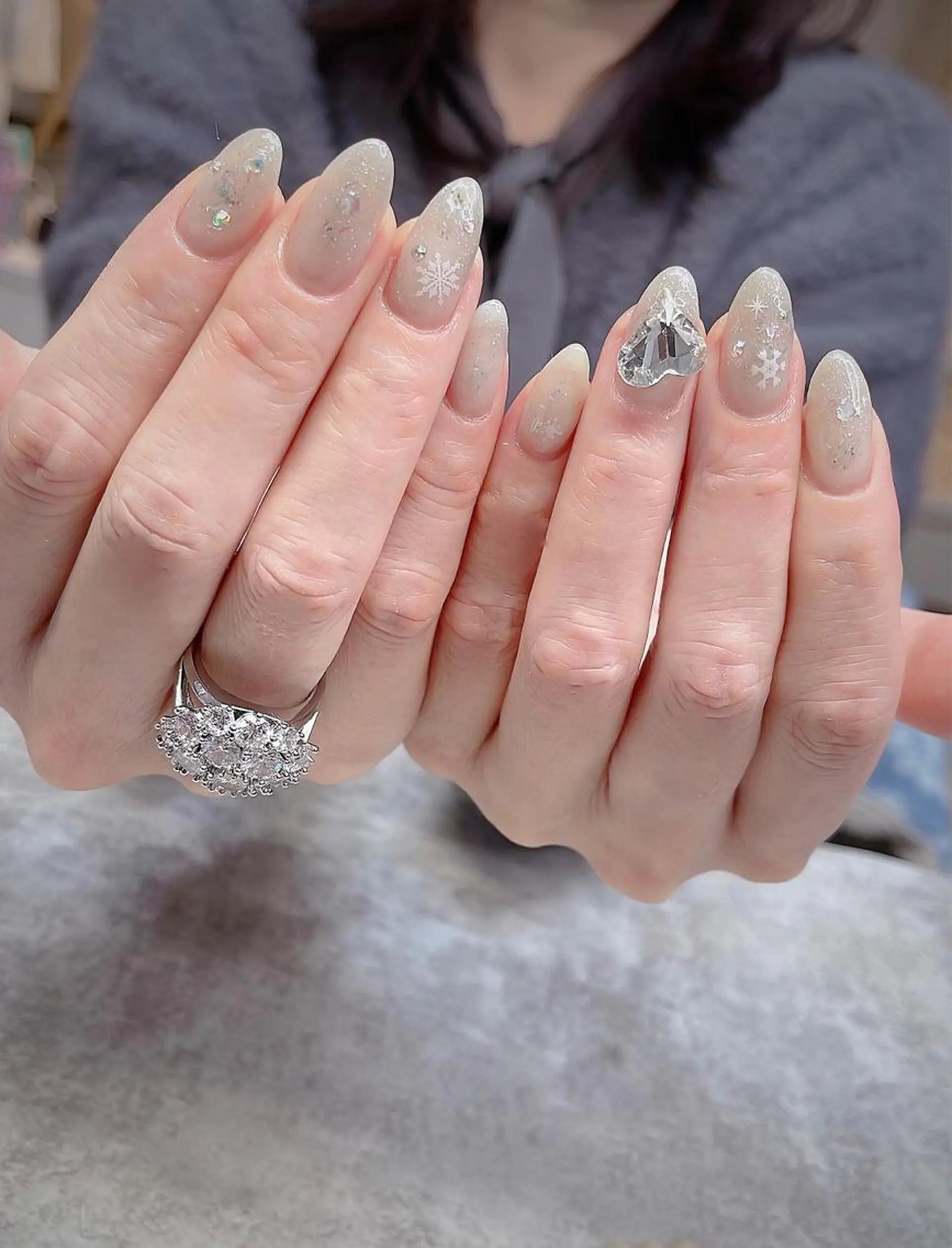 ミディアム めぐみのネイルサロン 惠のネイルデザイン