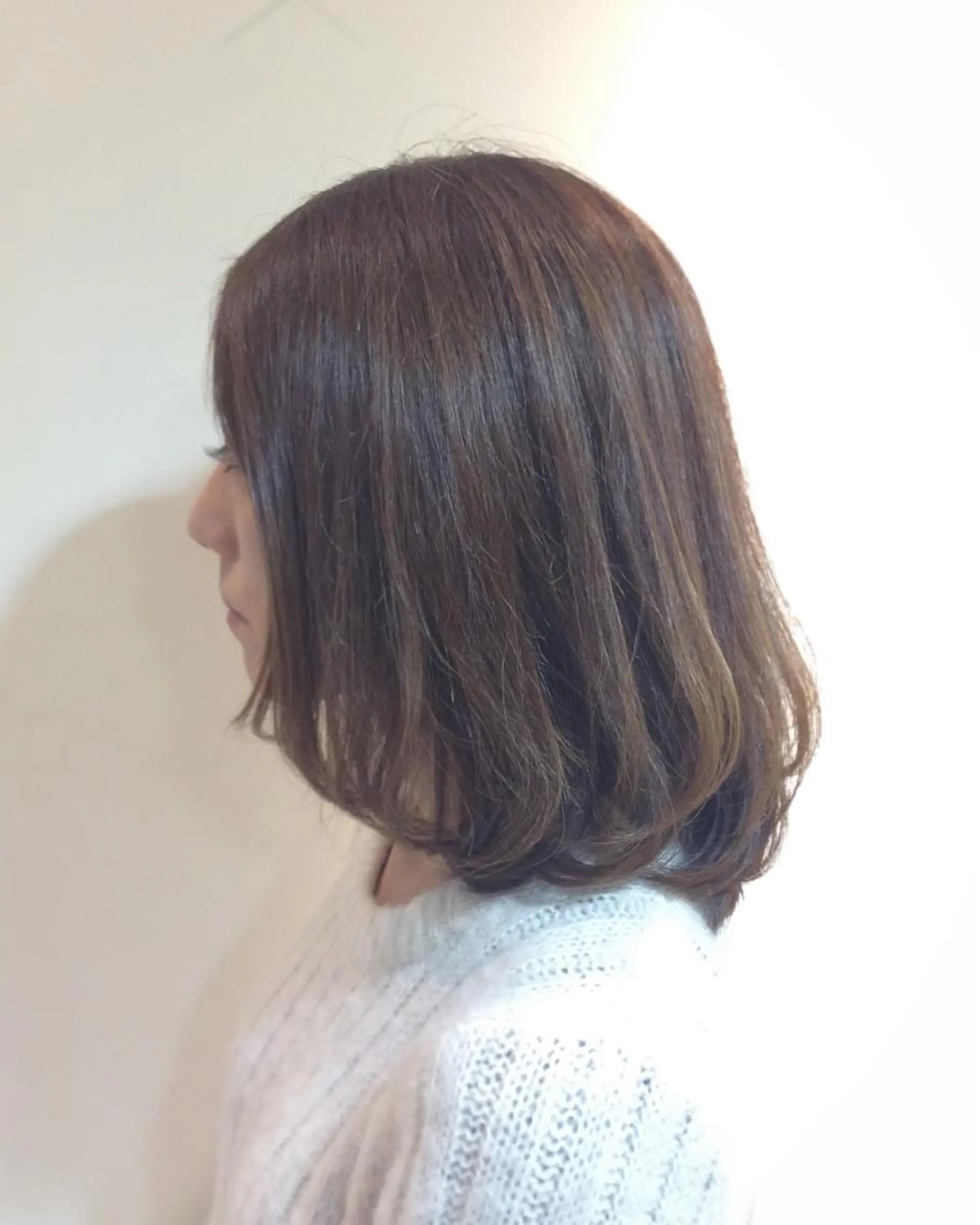 ミディアム カット ニュアンスカラー🫧 加納のヘアスタイル