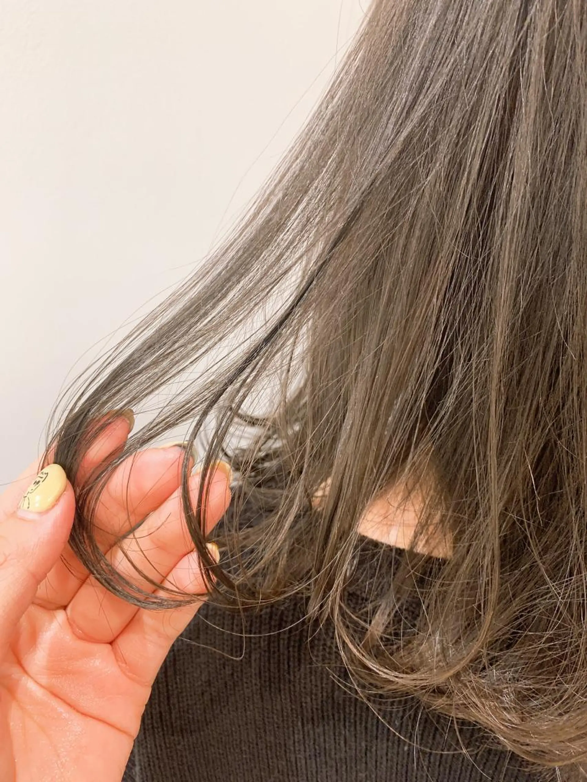 セミロング カラー ブリーチ ブリーチなしカラー ヘアカラー トリートメント 🦖鶴岡香純🦖 産休中のヘアスタイル