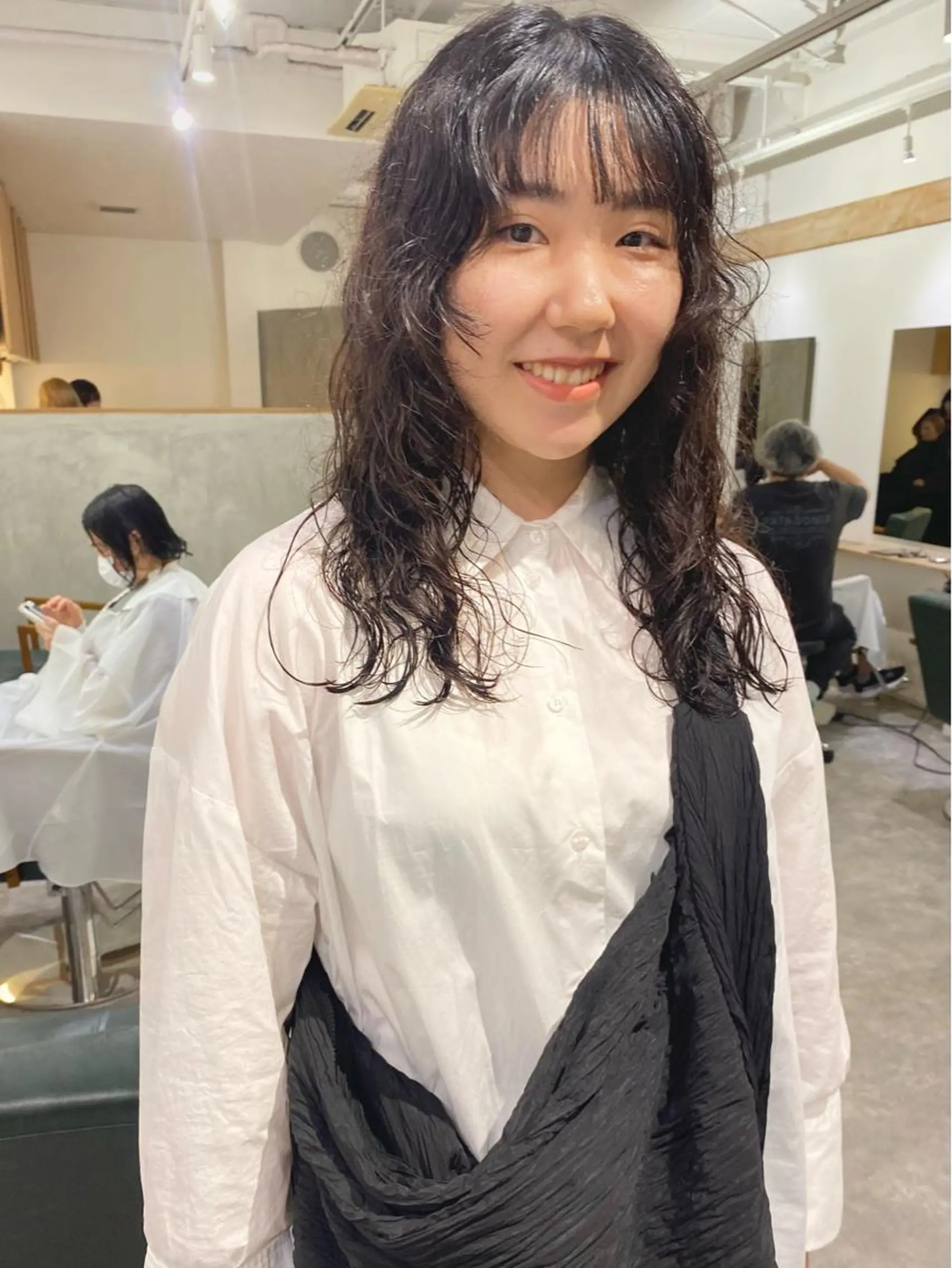 セミロング パーマ セミロングパーマ 顔まわりレイヤー レイヤーカット 森貴裕/ベージュ/ パーマ/オリーブのヘアスタイル