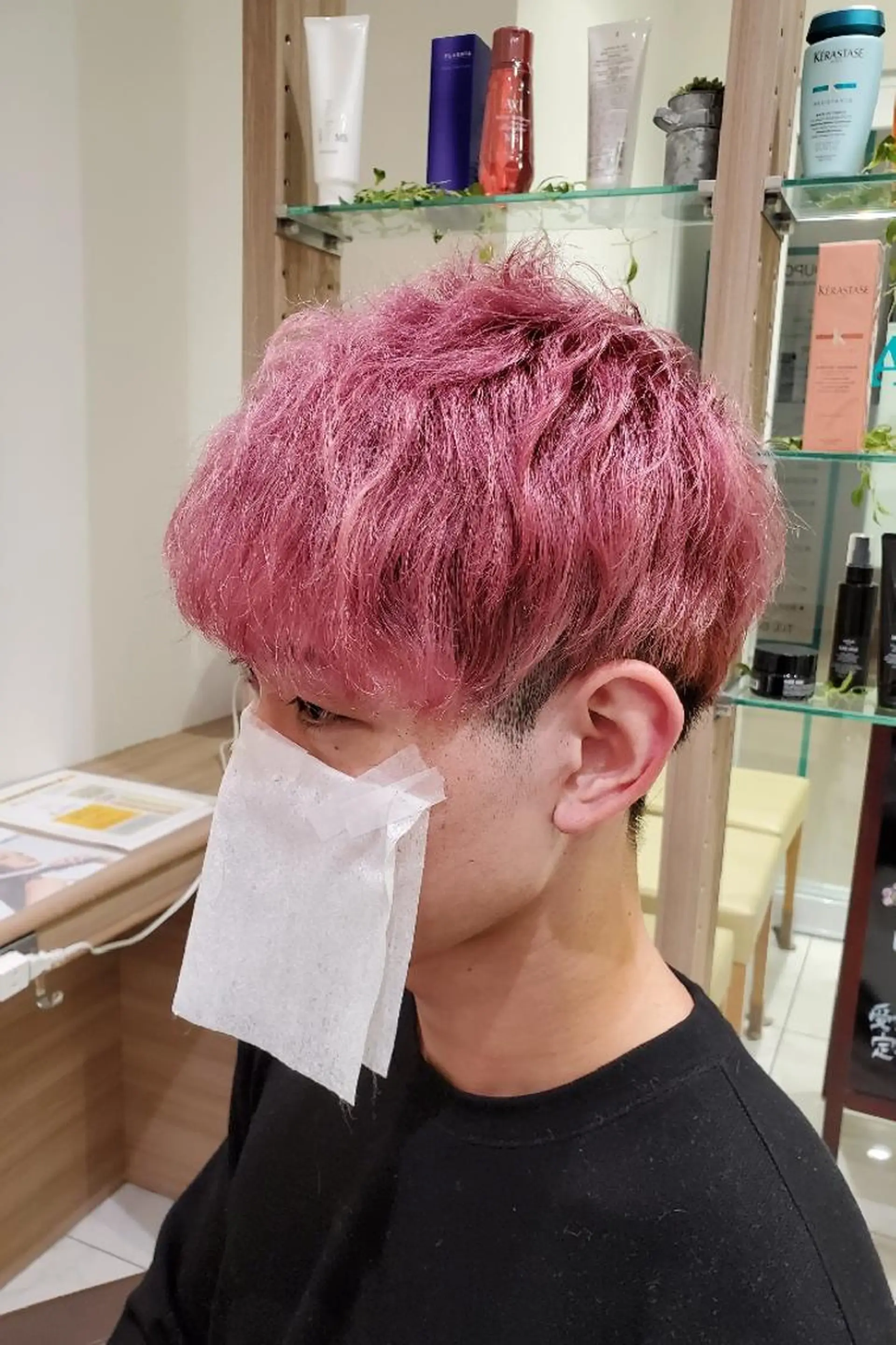 ショート カラー アッシュ ブリーチ イルミナカラー ピンクカラー ピンクアッシュ 中村 和貴のヘアスタイル