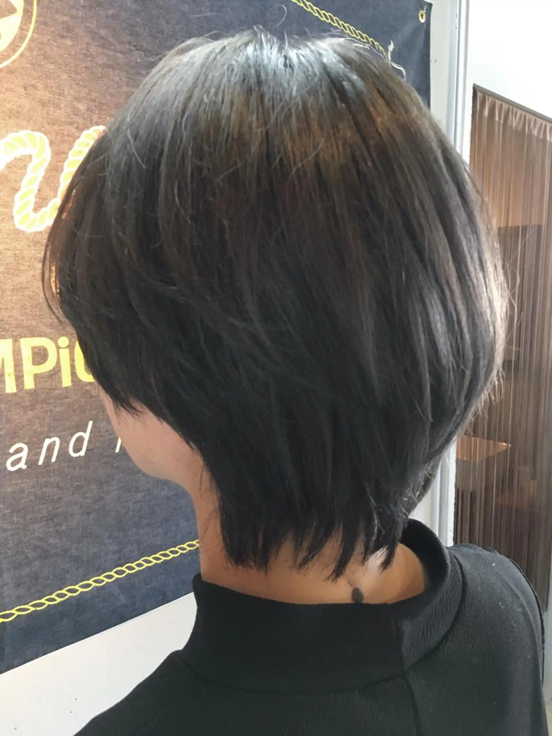 ショート カラー グレージュ ショートヘア ヘアカラー トリートメント 代表 中島貴志のヘアスタイル