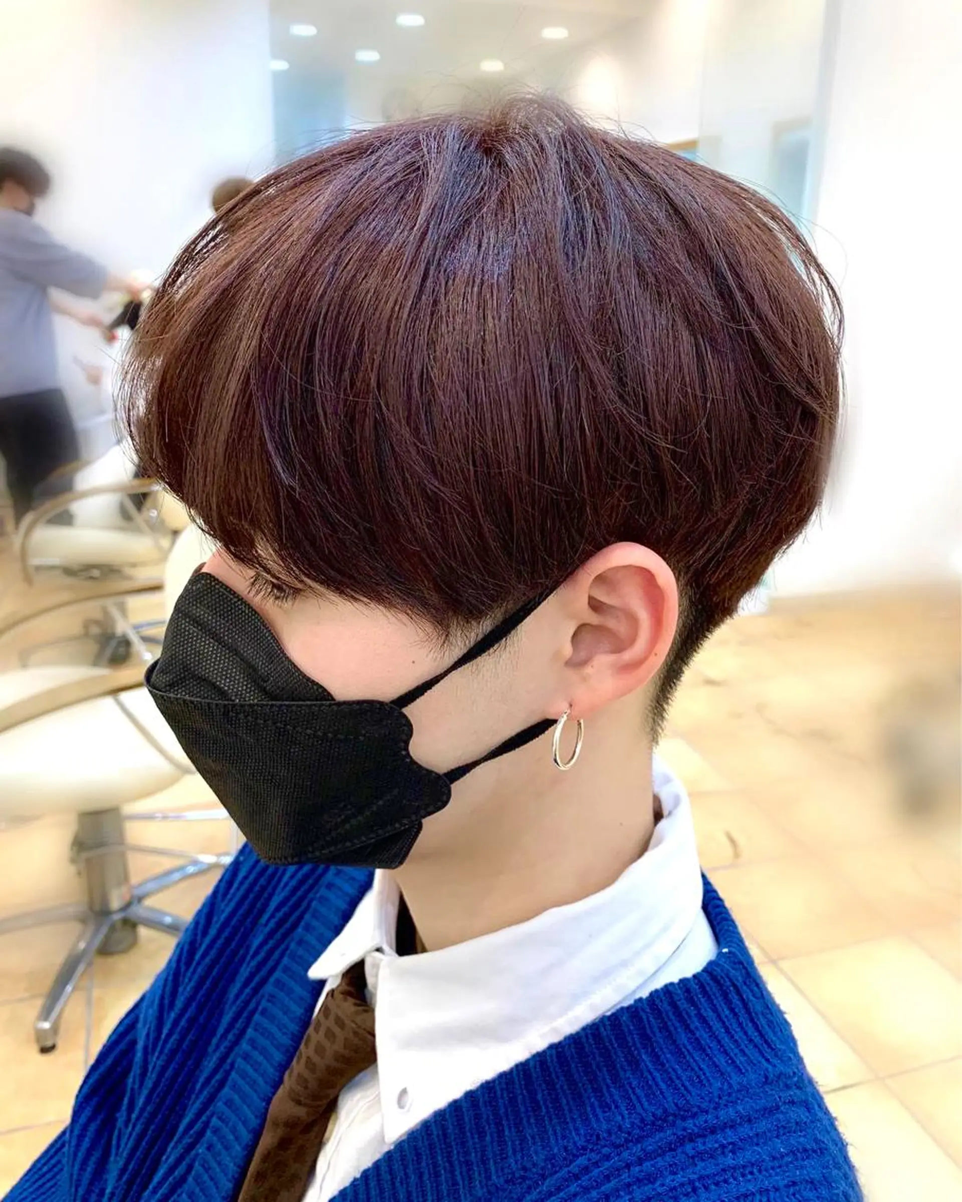 カラー Lamp 柏 山口 か乃 ブリーチカラーのヘアスタイル