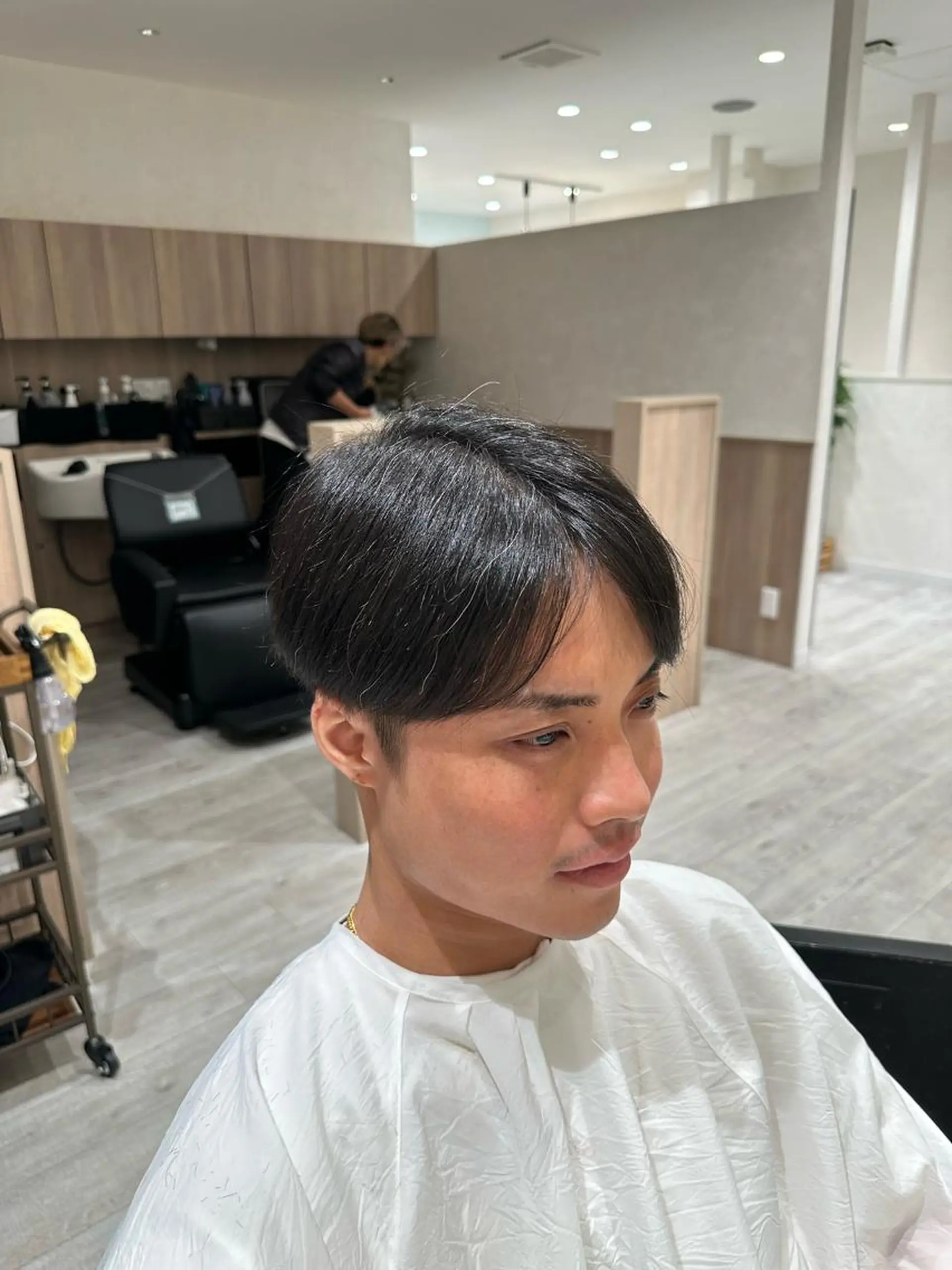 ショート SALOWIN 原宿 iori所属・🌟原宿指名No.1 センターパート⭐️のヘアスタイル