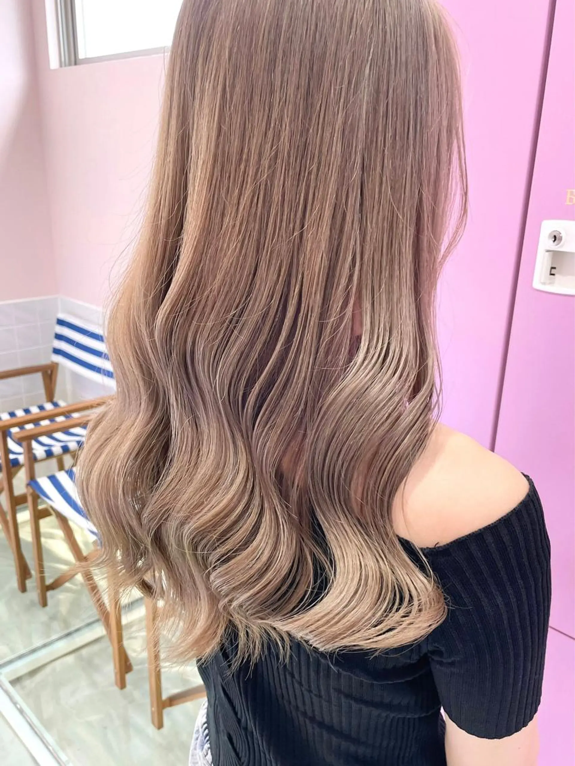 ミディアム カラー バレイヤージュ ミストバング ベージュカラー ブリーチ ケアブリーチ ヘアカラー トリートメント ヘアセット lot横浜所属・🫧tatsuki 🫧“lot 横浜“のヘアスタイル