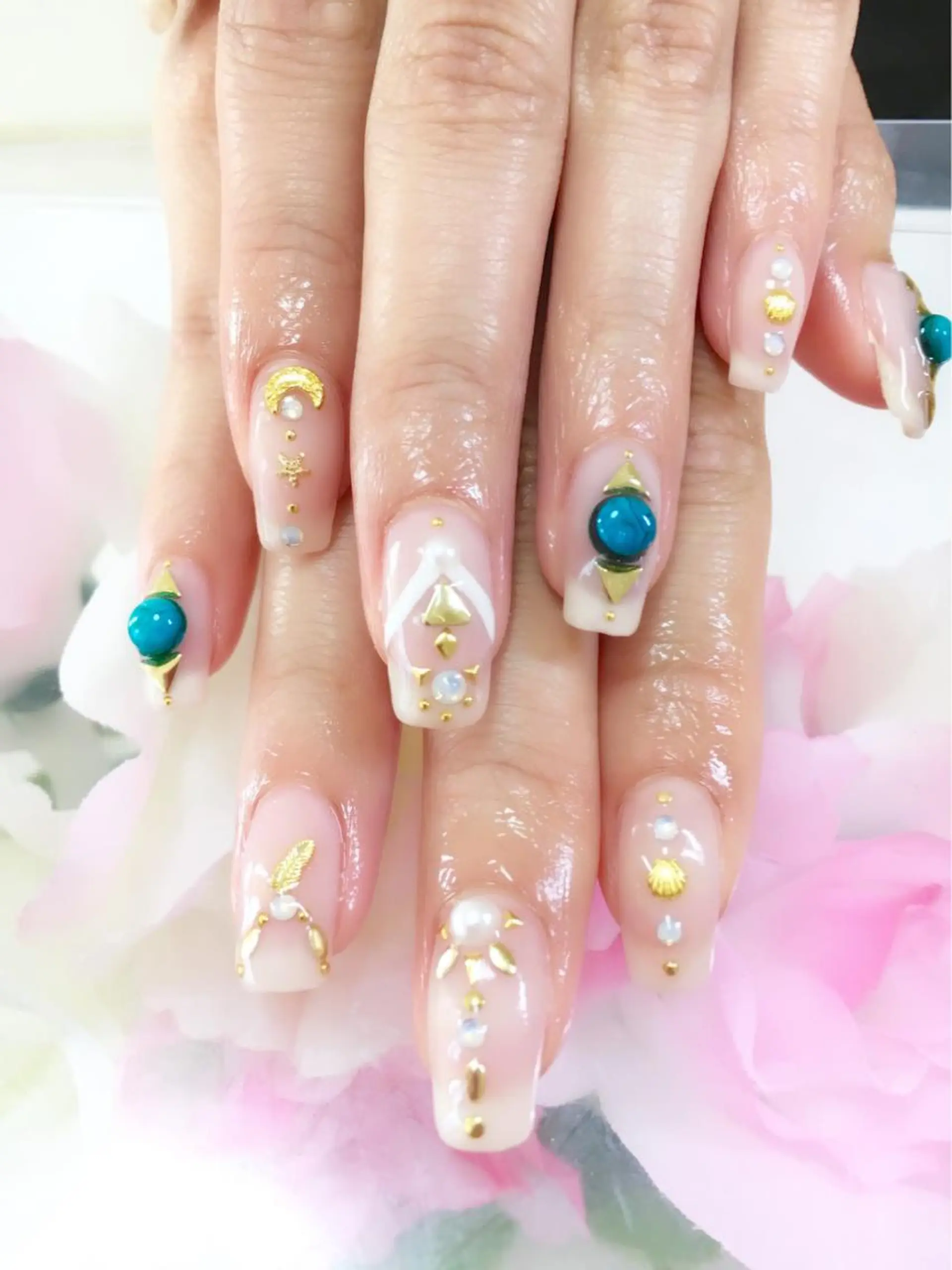 ネイル clover nailのネイルデザイン