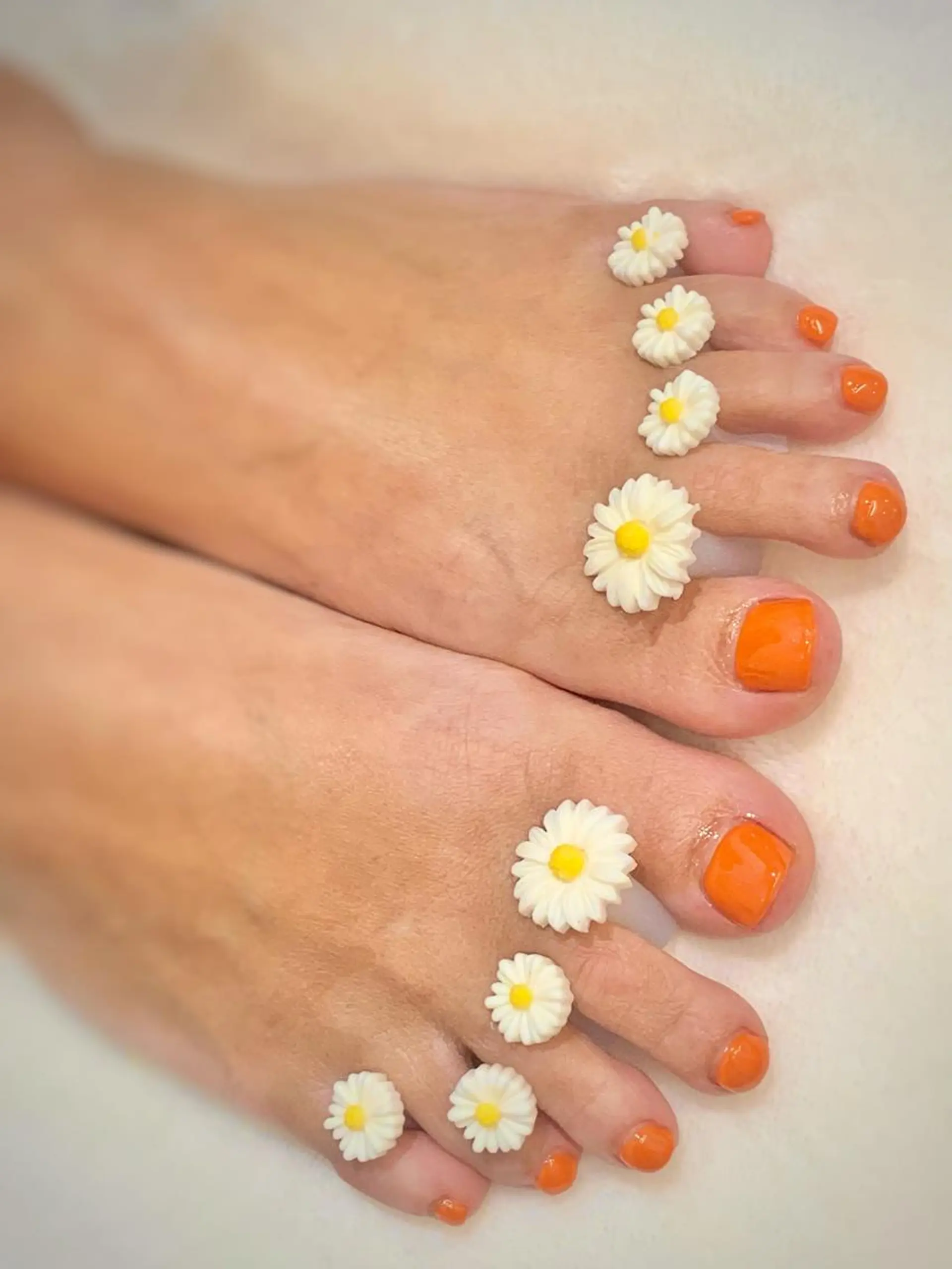 ネイル うるま市サロン Yuko Izawaのネイルデザイン