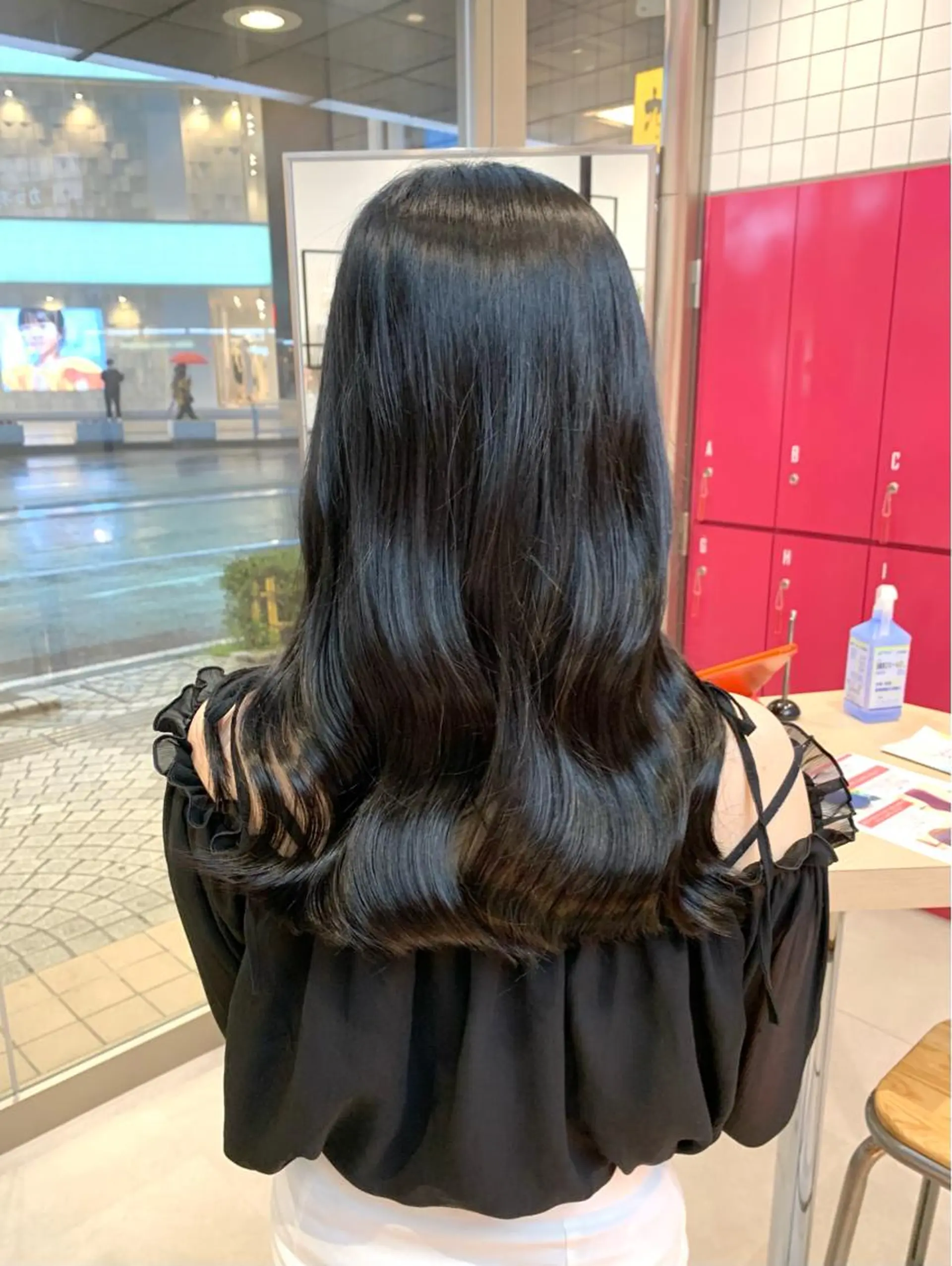 セミロング みなもと ちはるのヘアスタイル