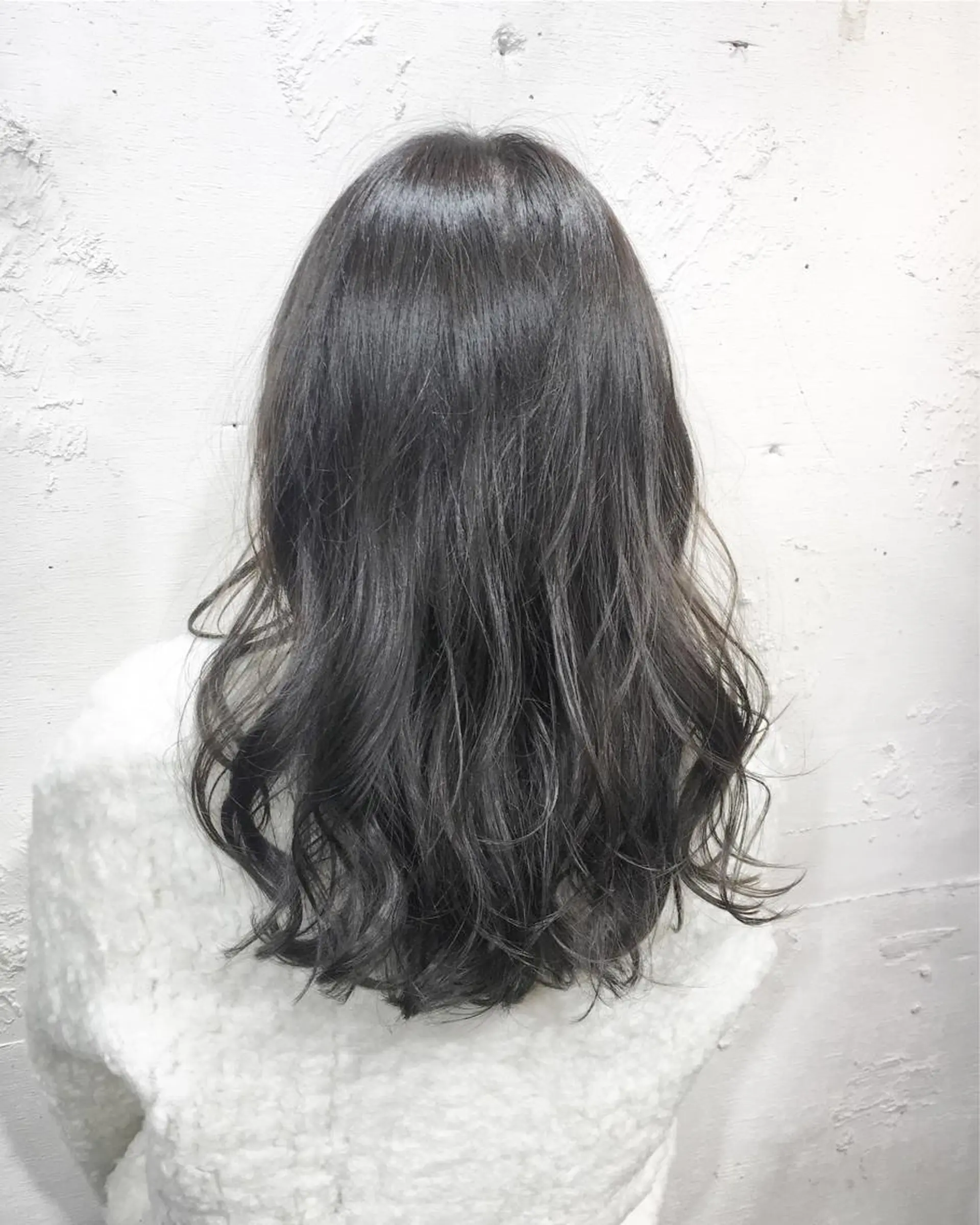 セミロング カラー グレージュ ヘアカラー トリートメント ヘッドスパ ✨艶髪✨透明感✨ 山内大樹のヘアスタイル