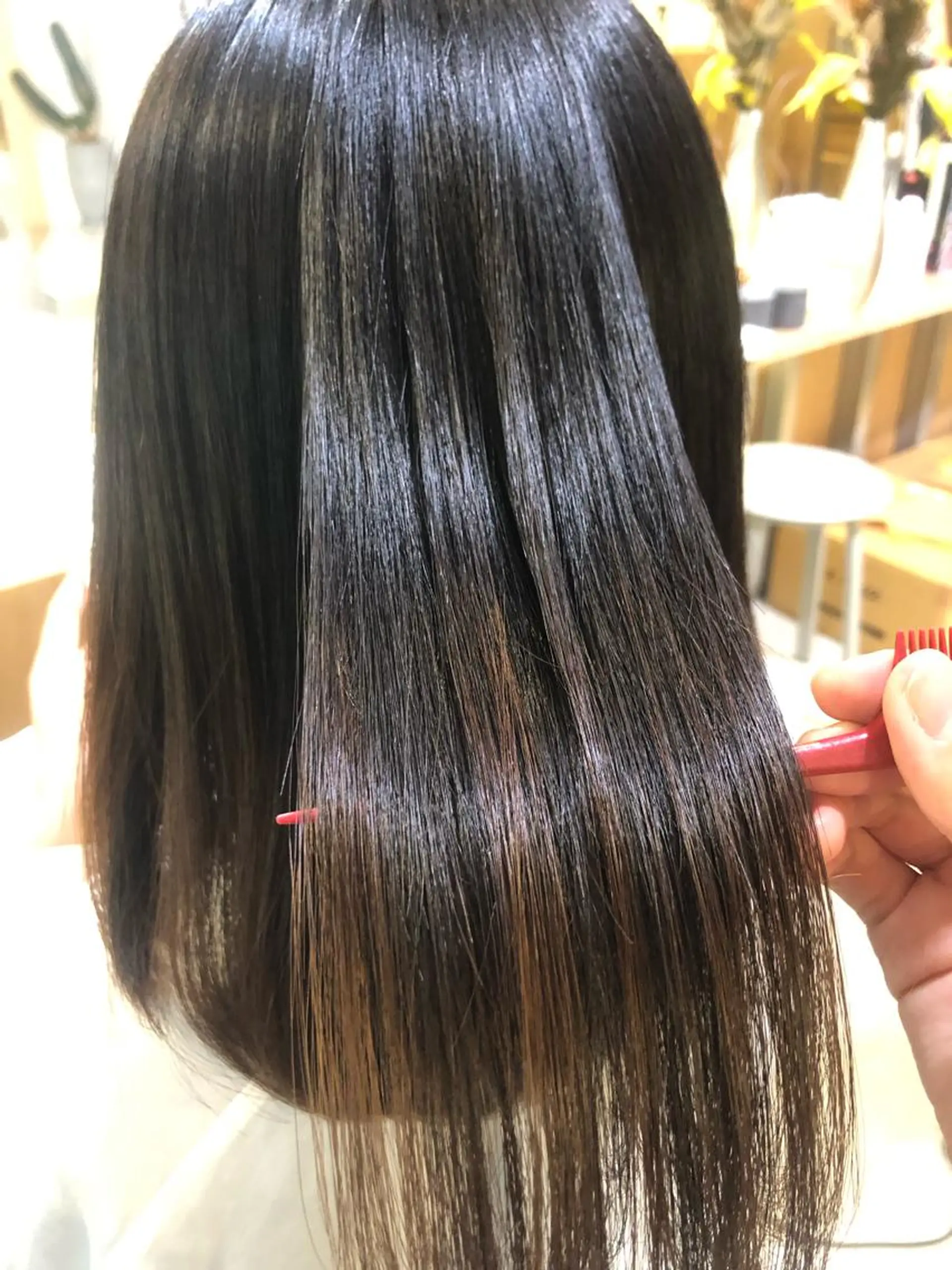 ミディアム 青木 ありさのヘアスタイル