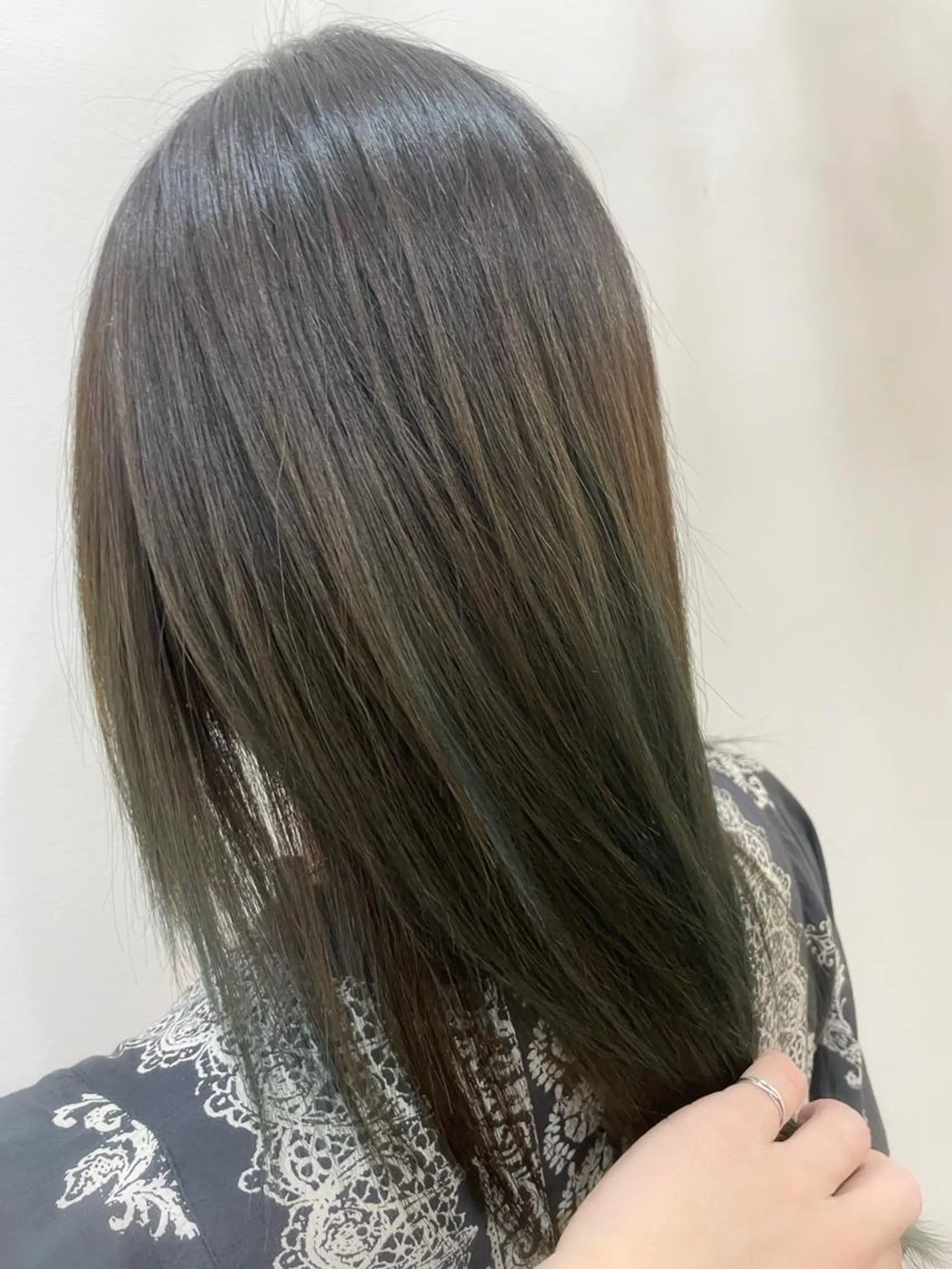 セミロング アイブロウ トリートメント メンズNO.1口コミ 高評価🟡三澤拓海✅のヘアスタイル