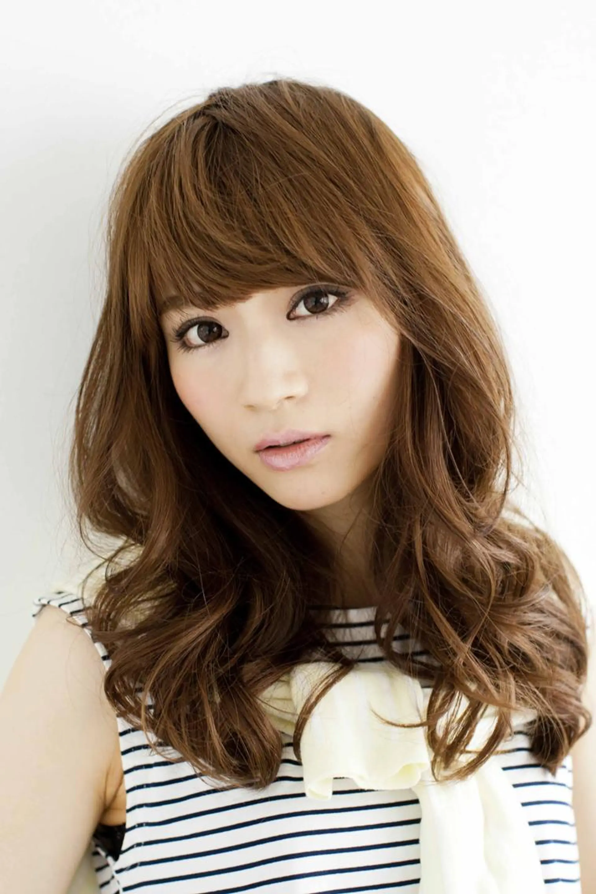 ミディアム カラー パーマ カット ヘアカラー パーマ トリートメント Trip by NYNY（トリップ）のヘアスタイル