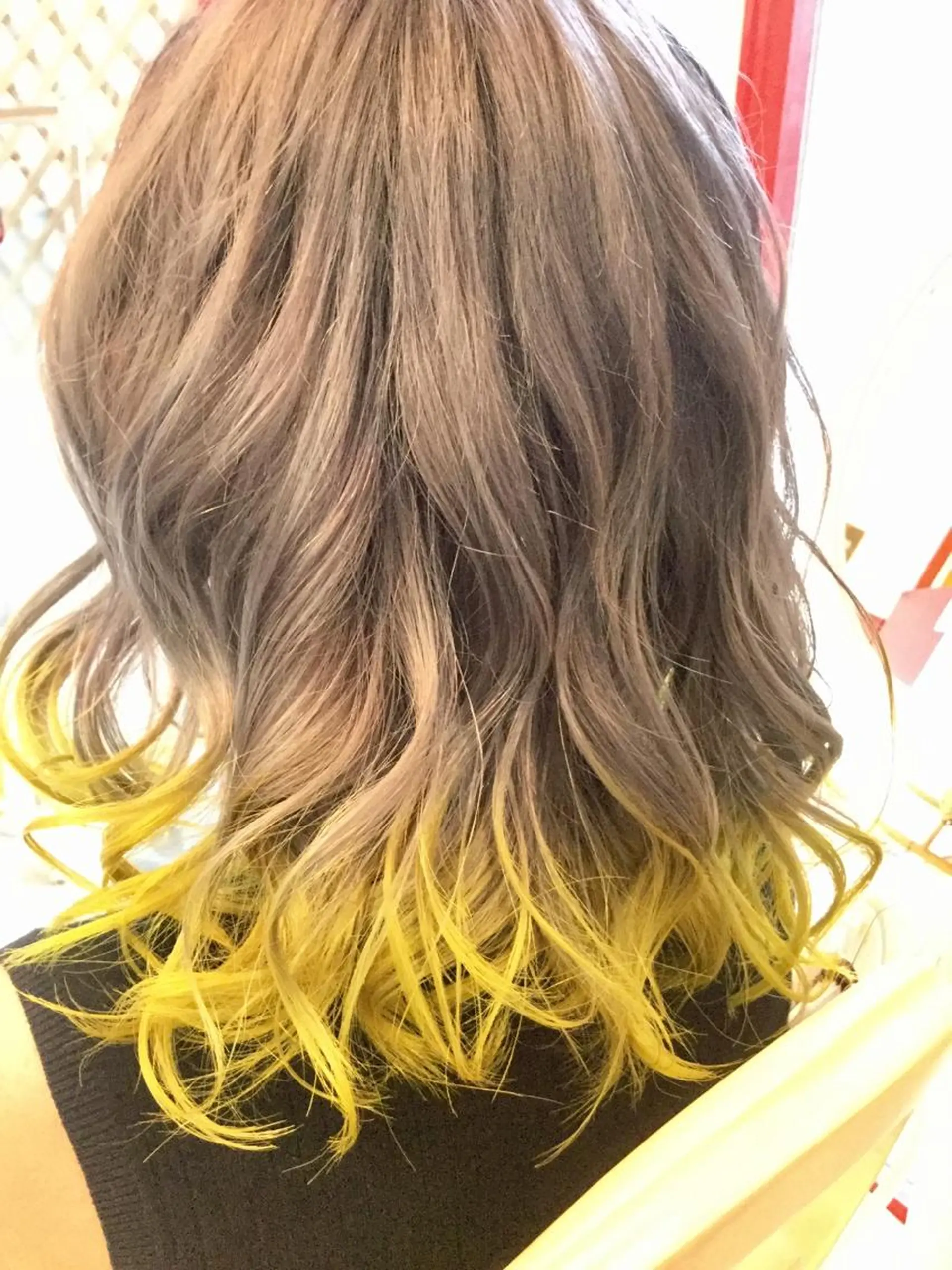 ミディアム ヘアカラー 加藤 直樹のヘアスタイル