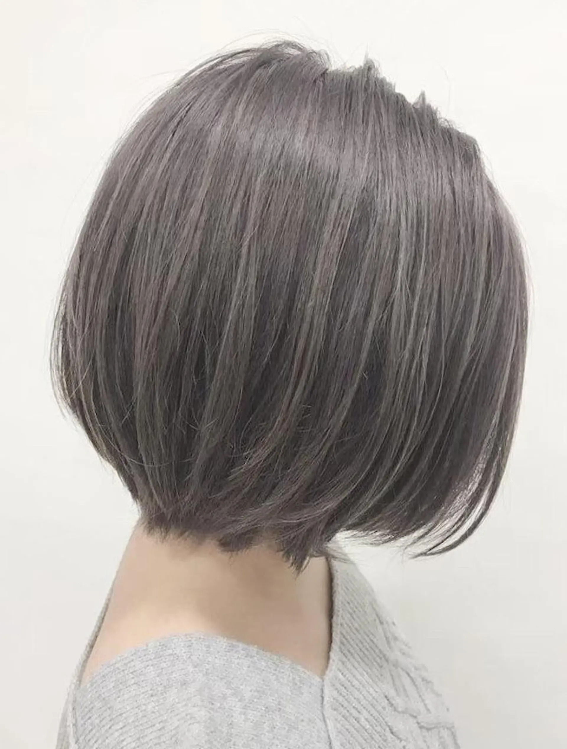 ショート カラー 🌙透明感カラー／ 丁寧施術｜松本のヘアスタイル