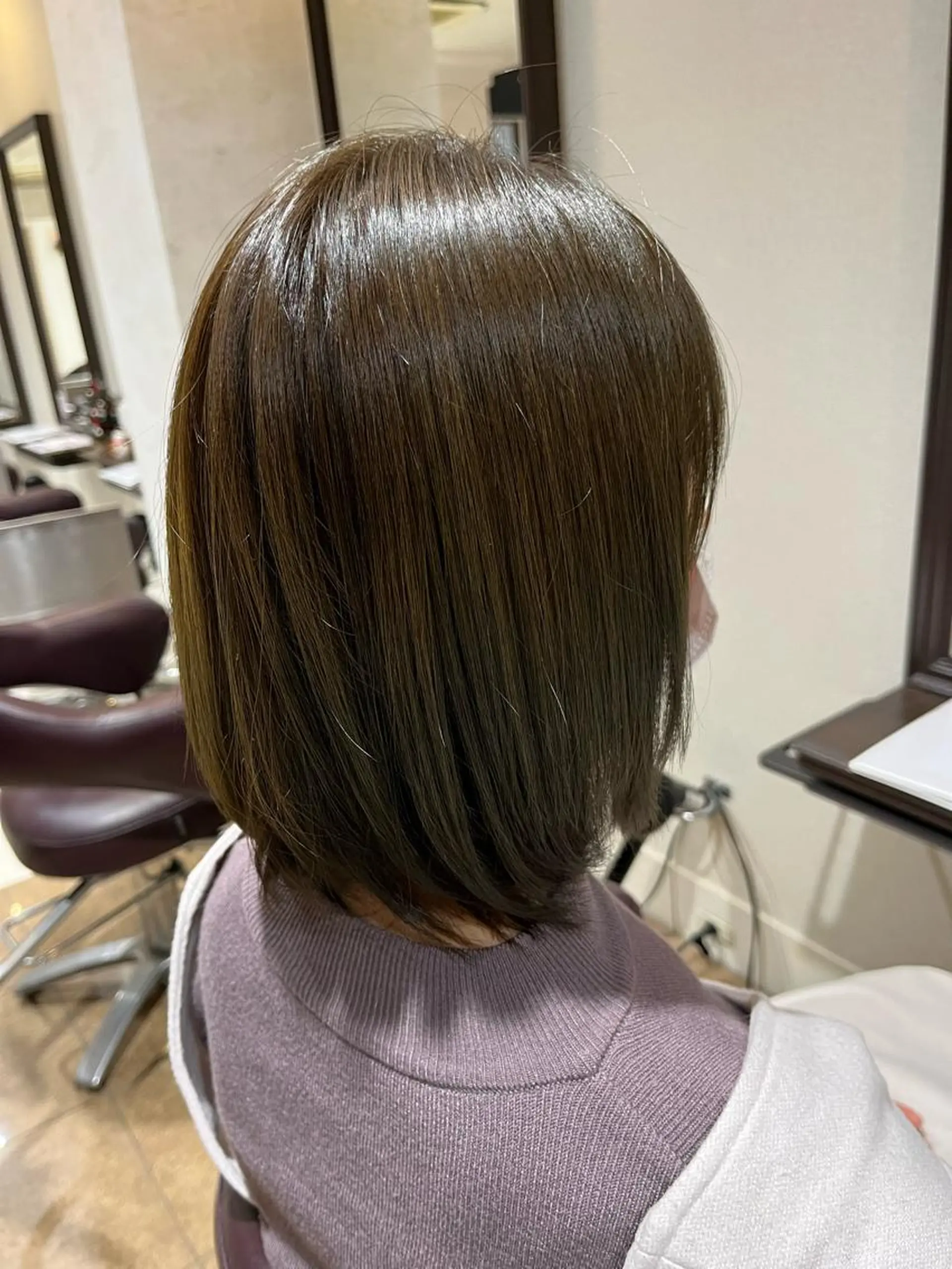 ミディアム 永瀬 恵のヘアスタイル