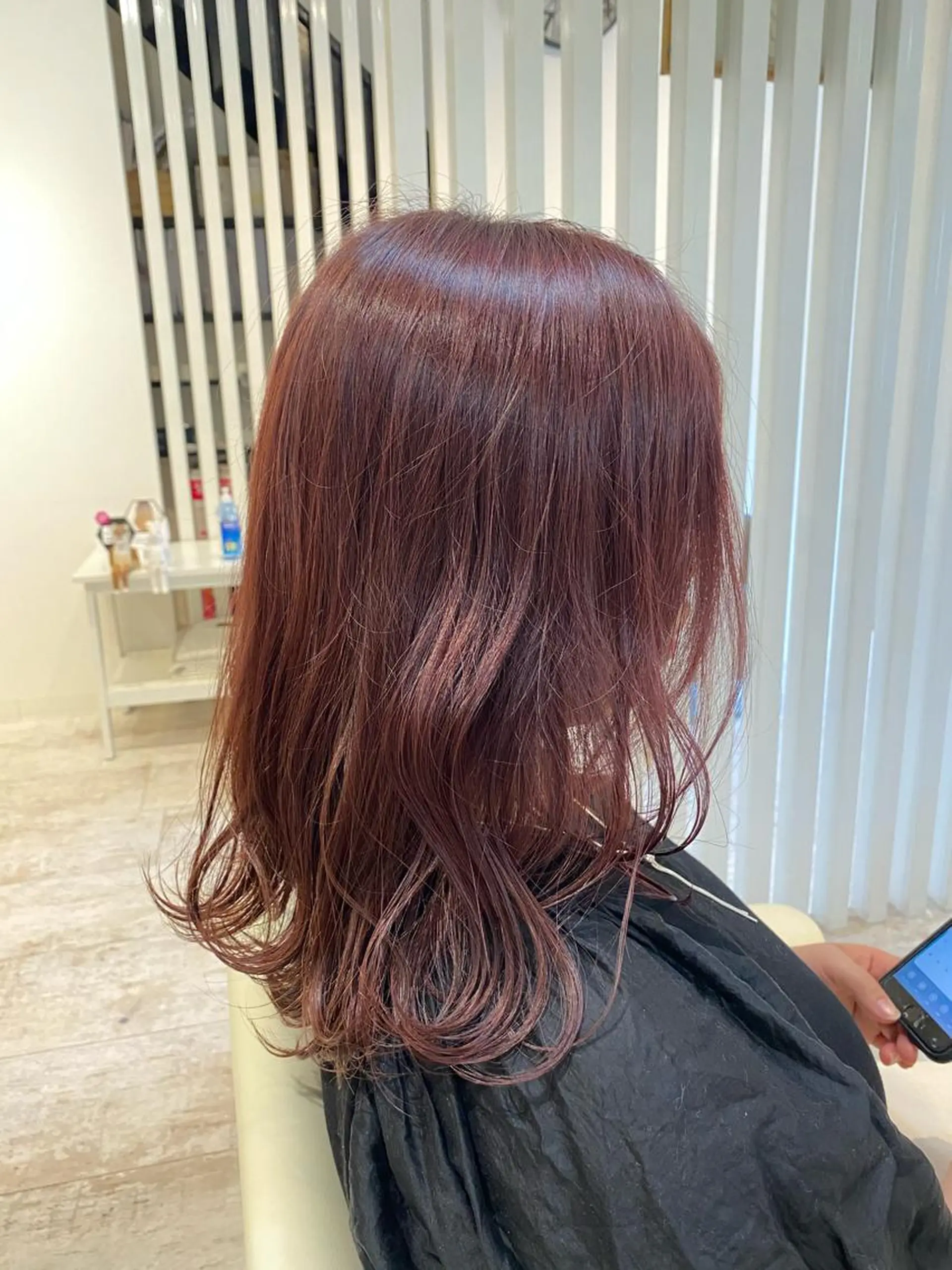 ミディアム カラー ブリーチなしWカラー /酸性ストレート河本のヘアスタイル