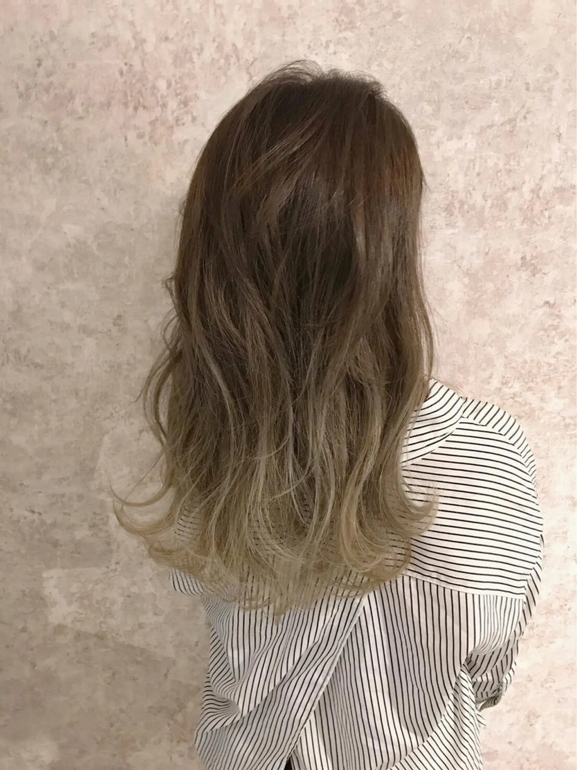 カラー パーマ ヘアアレンジ ハイライトカラー オリーブカラー 髪質改善 mihoko/ ニュアンスパーマのヘアスタイル