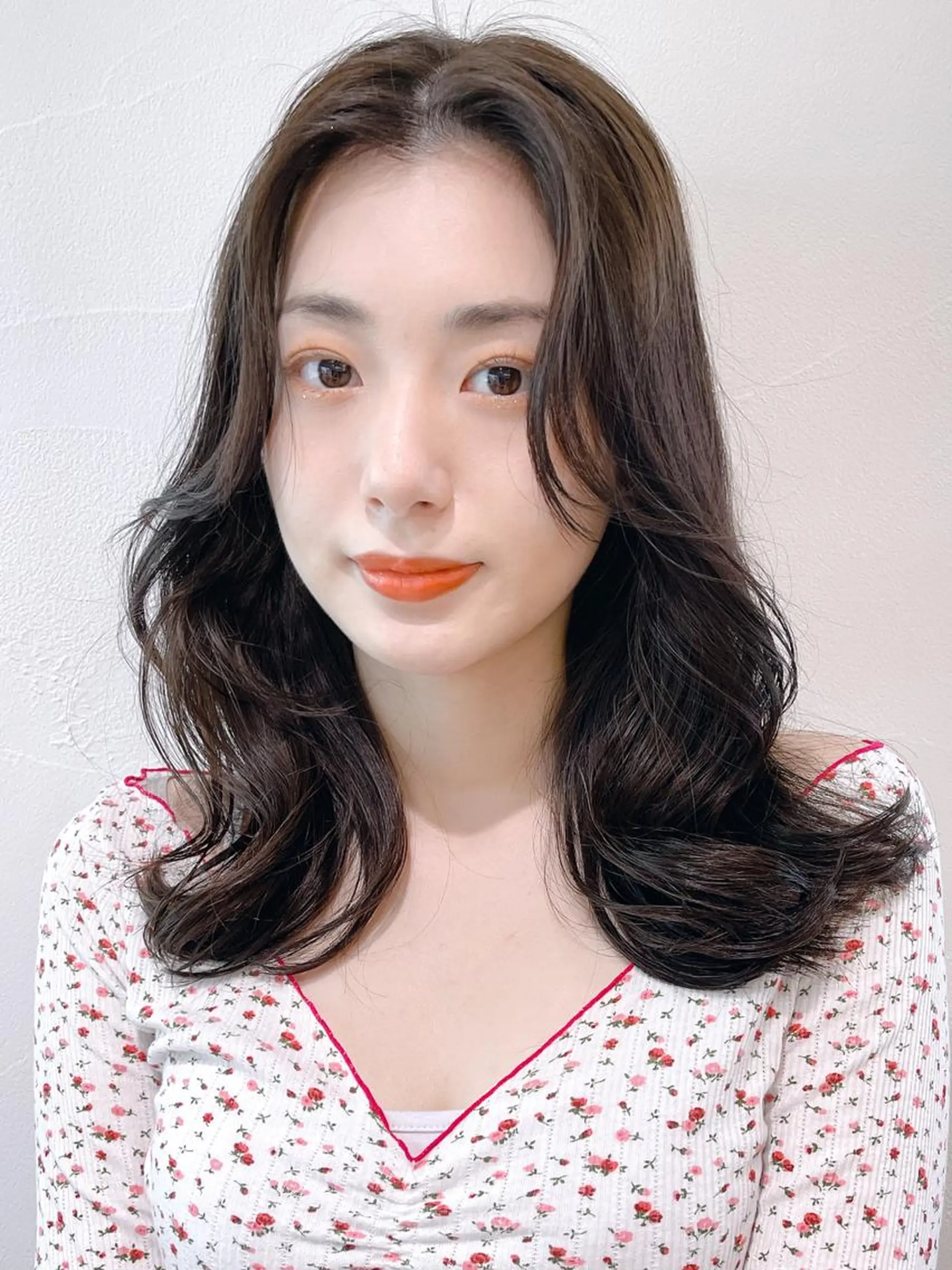 セミロング カラー パーマ ヘアアレンジ 顔周りカット ワンホンヘア ITbyALBUM 浦和店のヘアスタイル