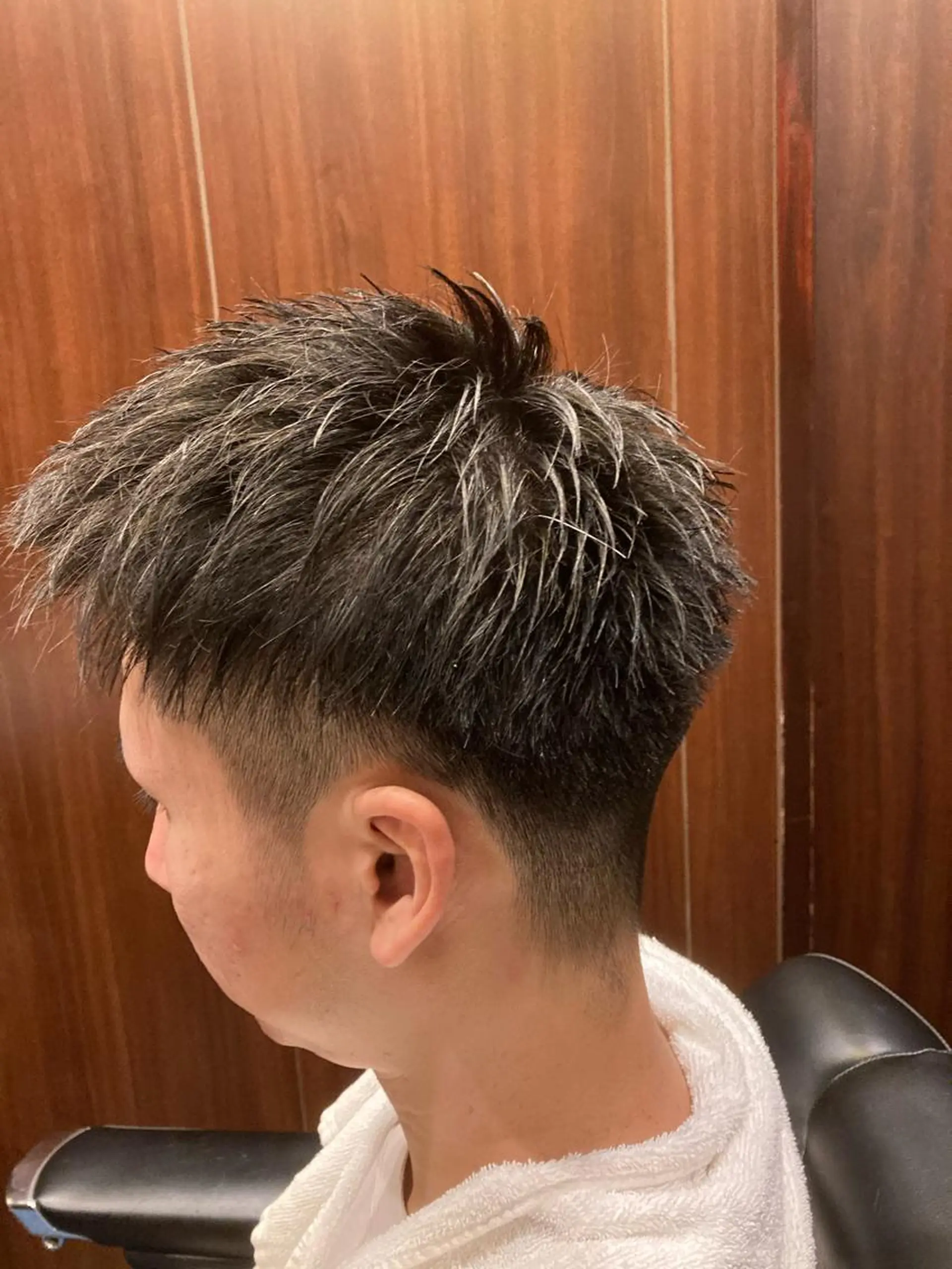 メンズ ヒロ銀座 名駅西口店のヘアスタイル