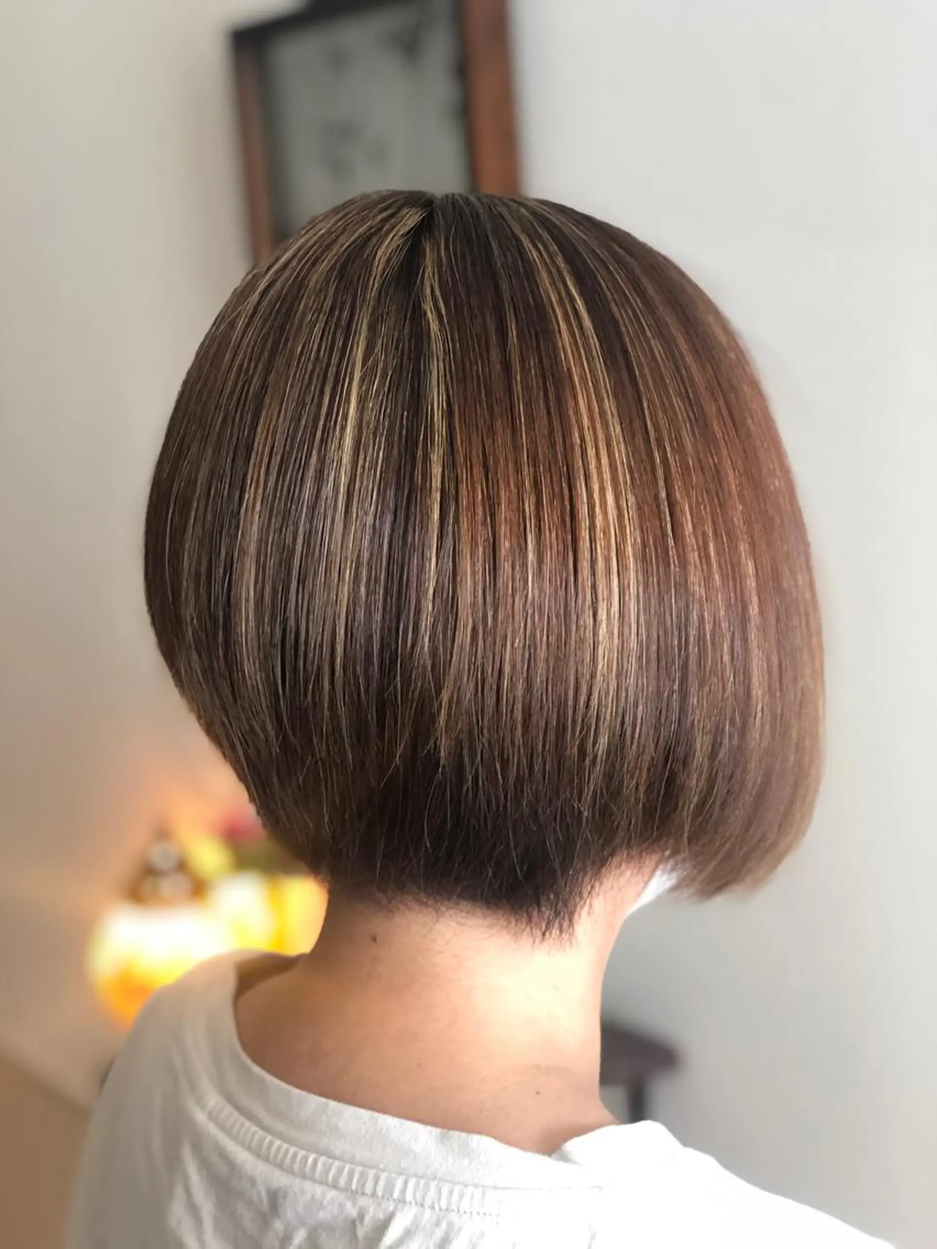 ショート カラー ハイライトカラー ハイライト 嶌田 沙紀のヘアスタイル